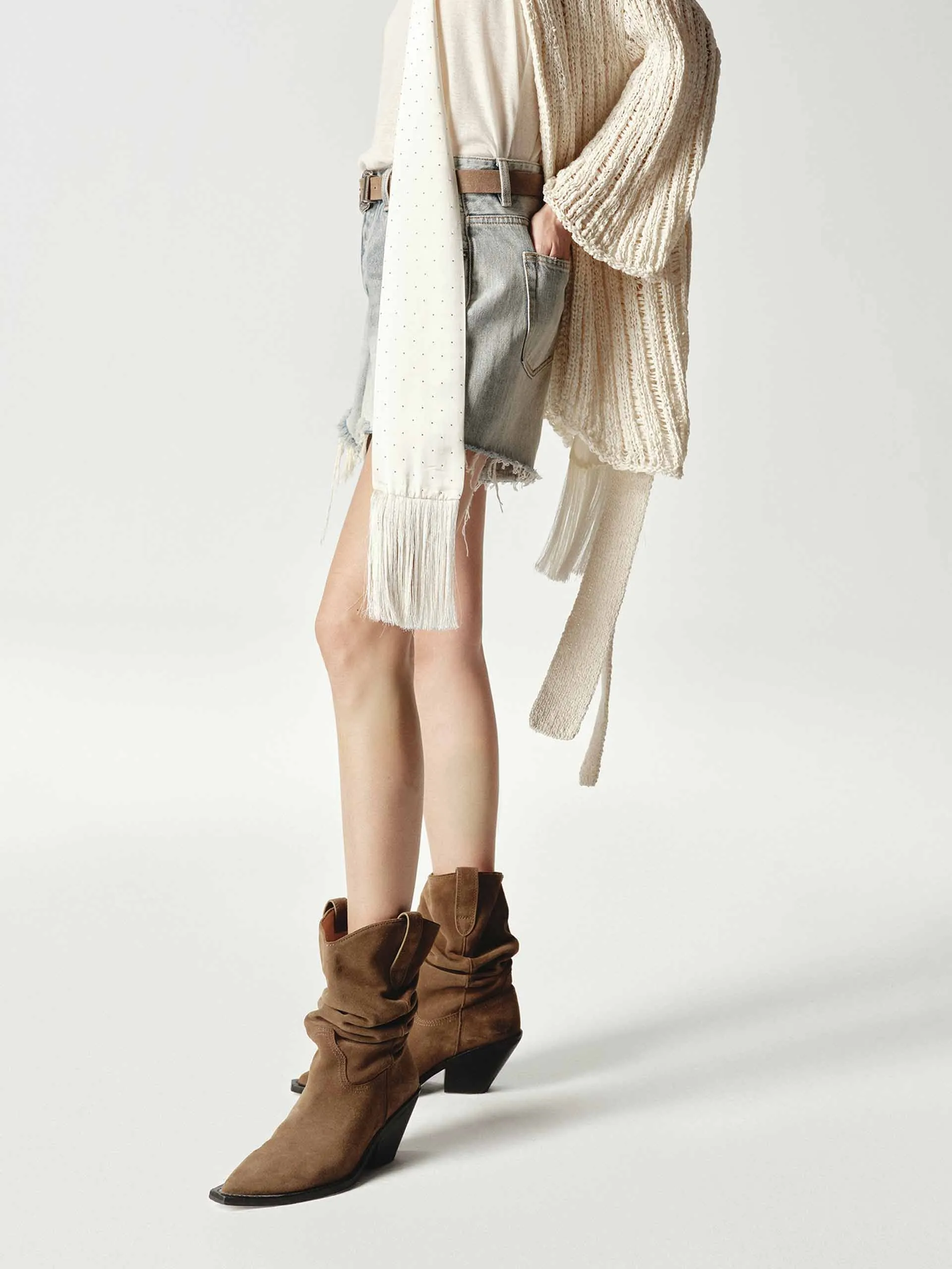 Cotton Raw Hem Denim Shorts sold by Mo&Co product image thumbnail 3