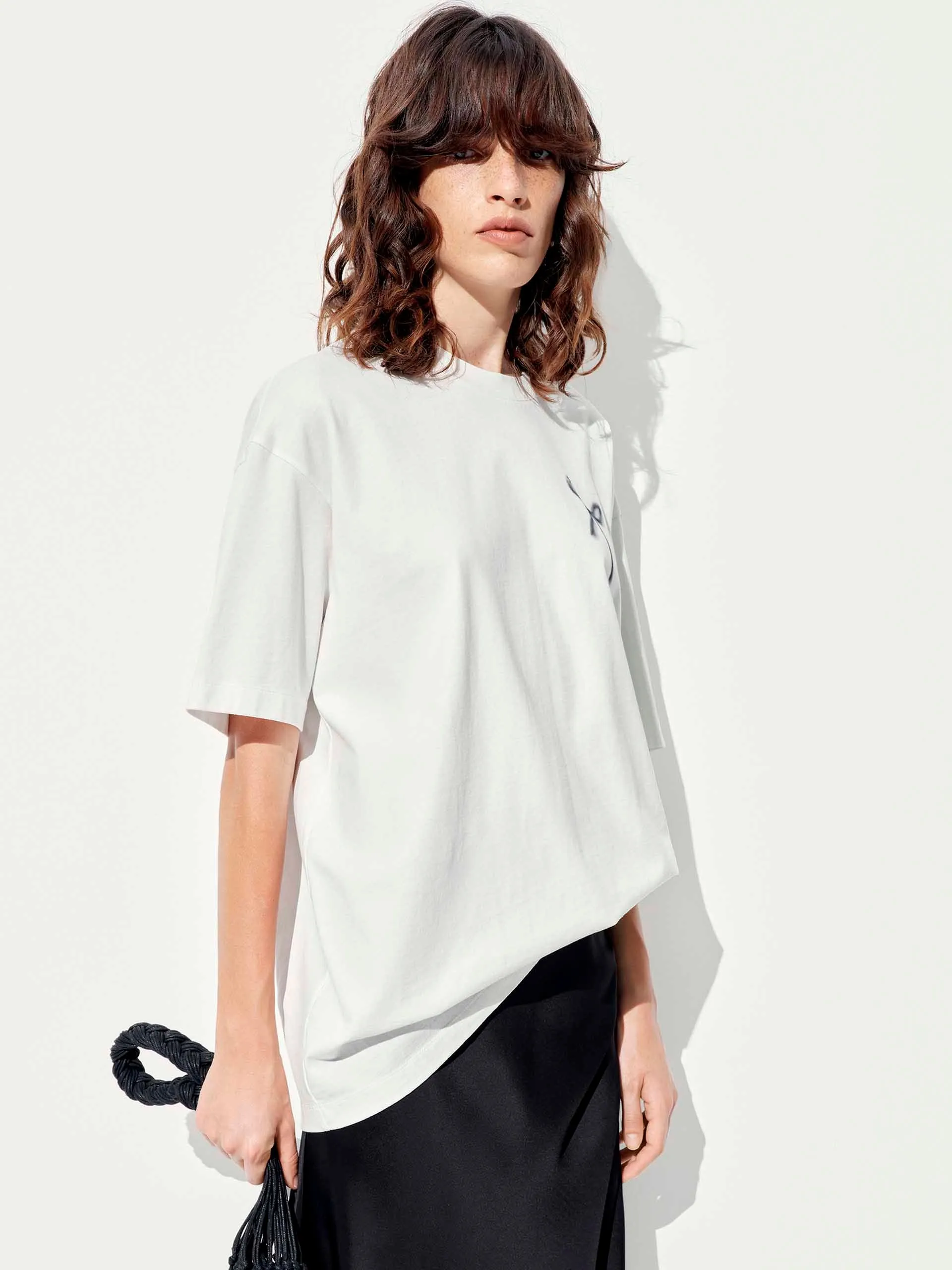 Bow Print Short Sleeves T-shirt sold by Mo&Co product image thumbnail 3