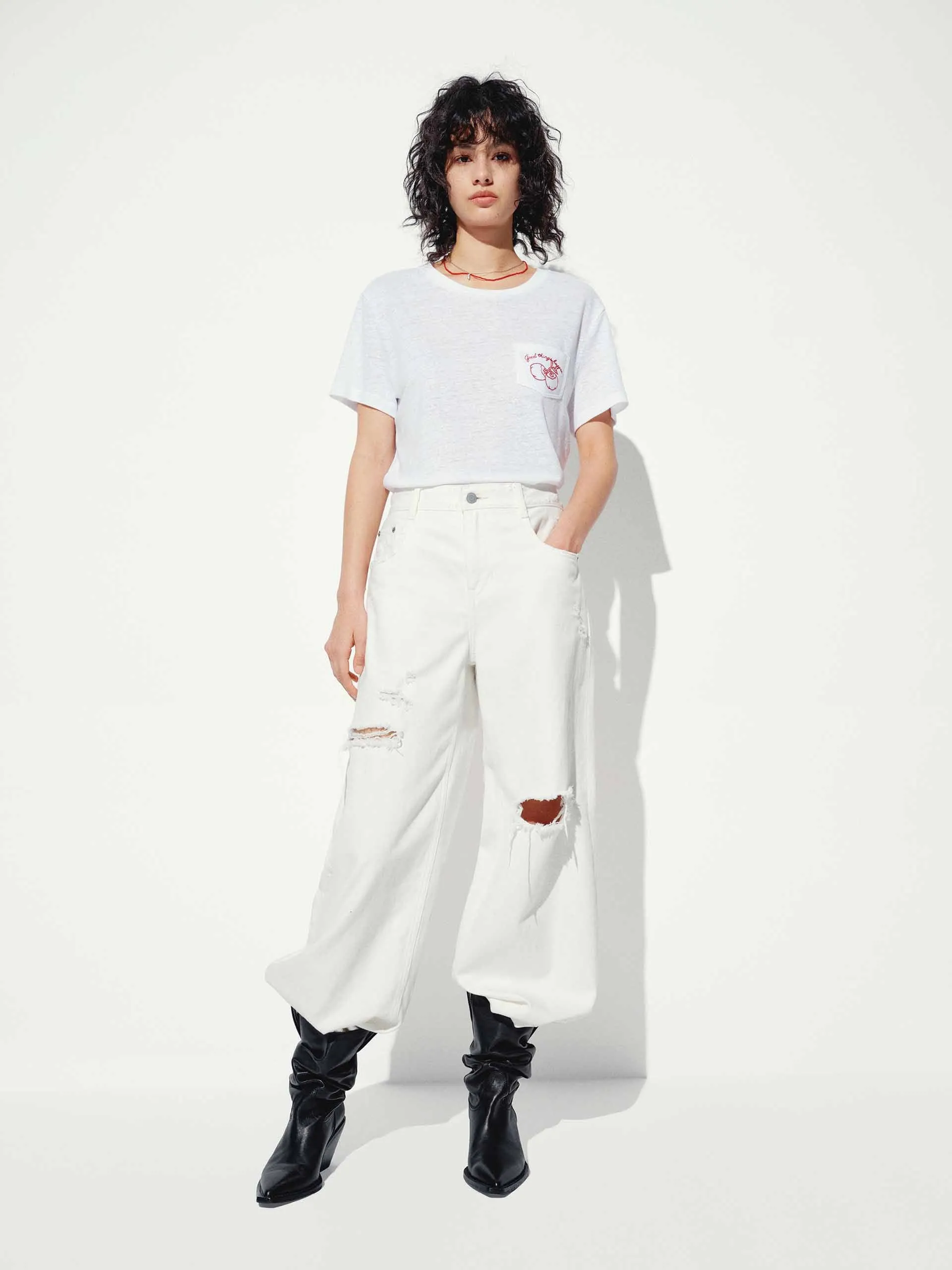 Linen Blend Embroidery T-shirt sold by Mo&Co product image thumbnail 2