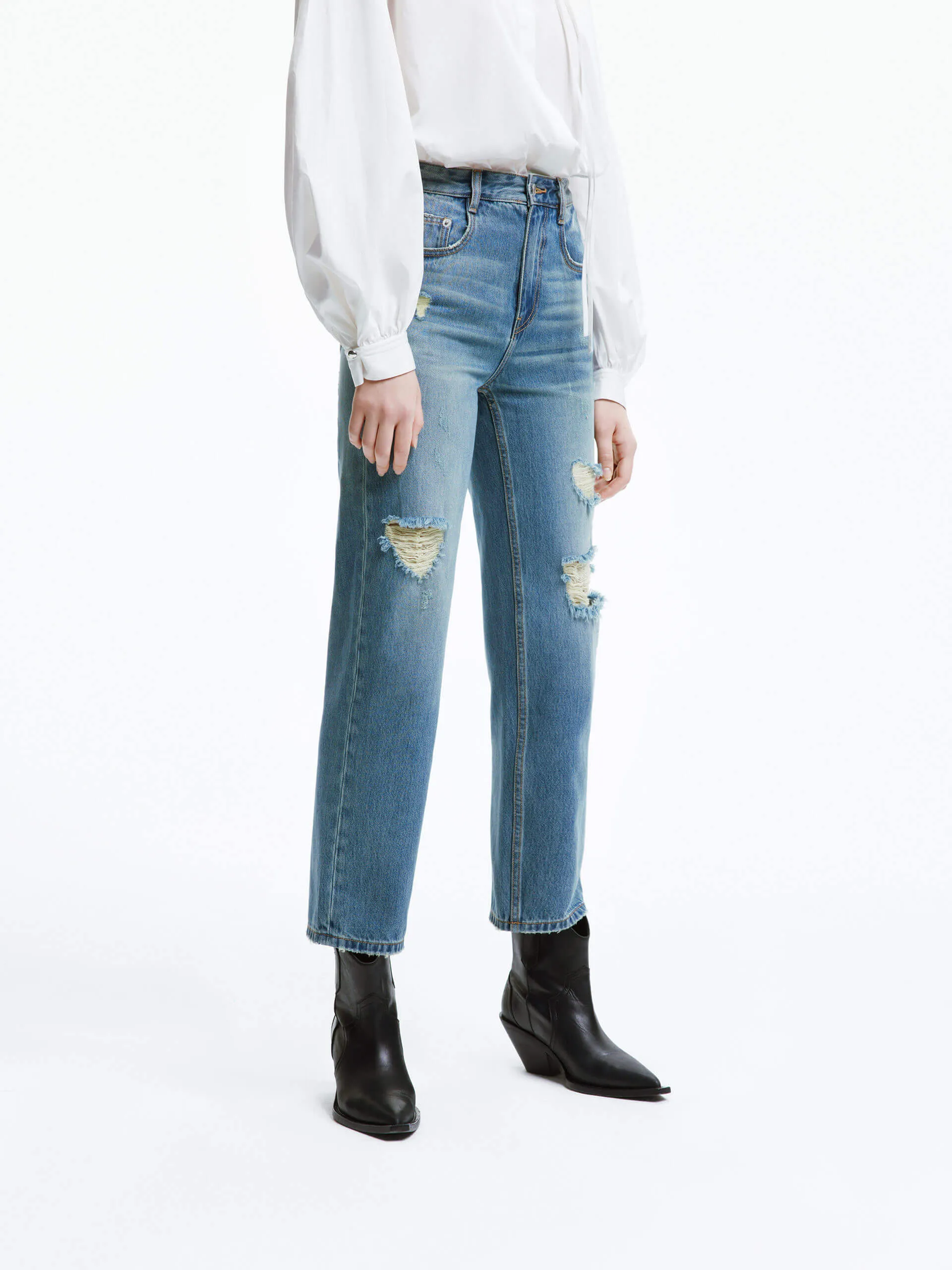 Frayed Detail Ankle Jeans sold by Mo&Co