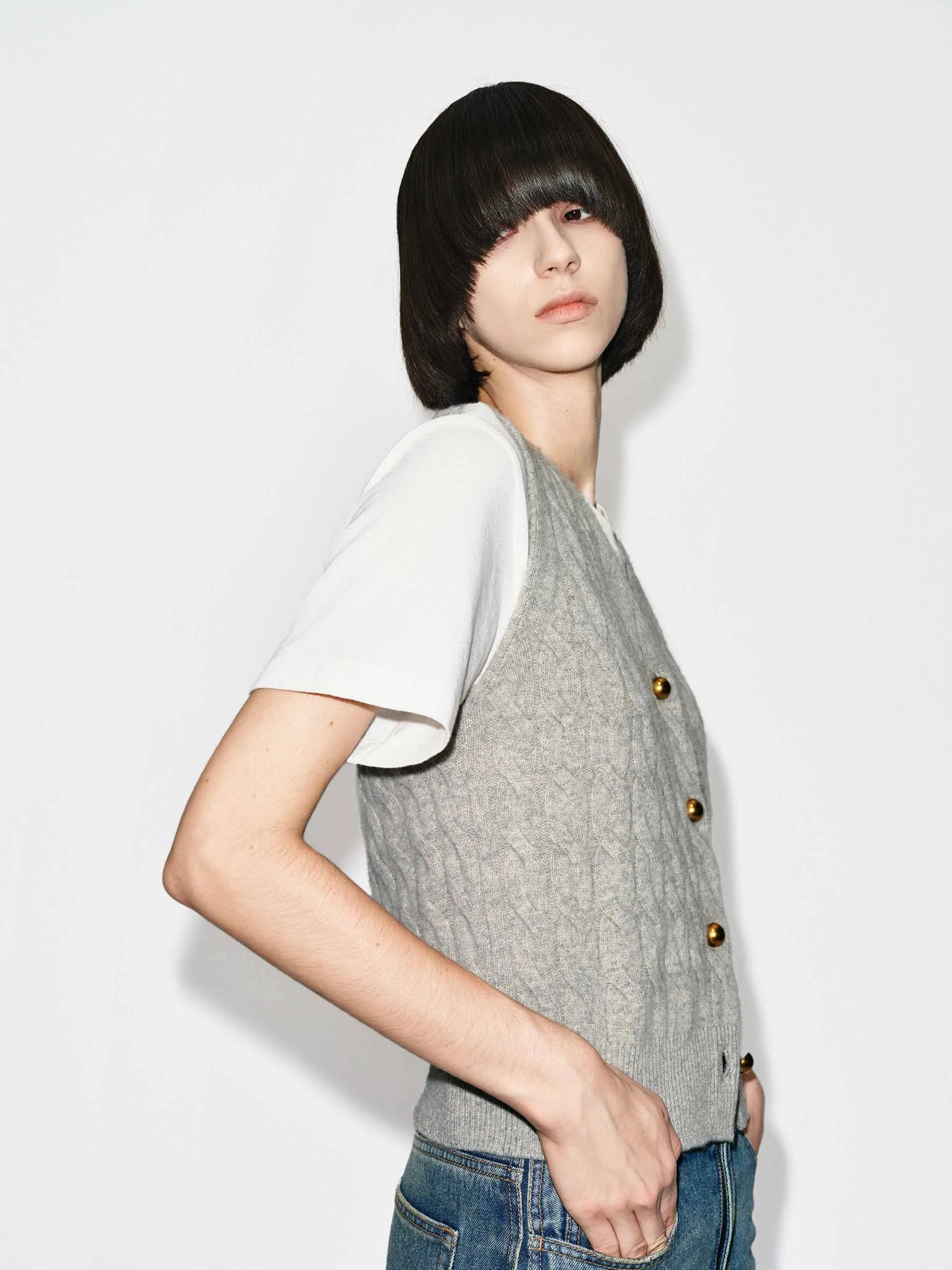 Wool Blend Sleeveless Cardigan sold by Mo&Co product image thumbnail 4