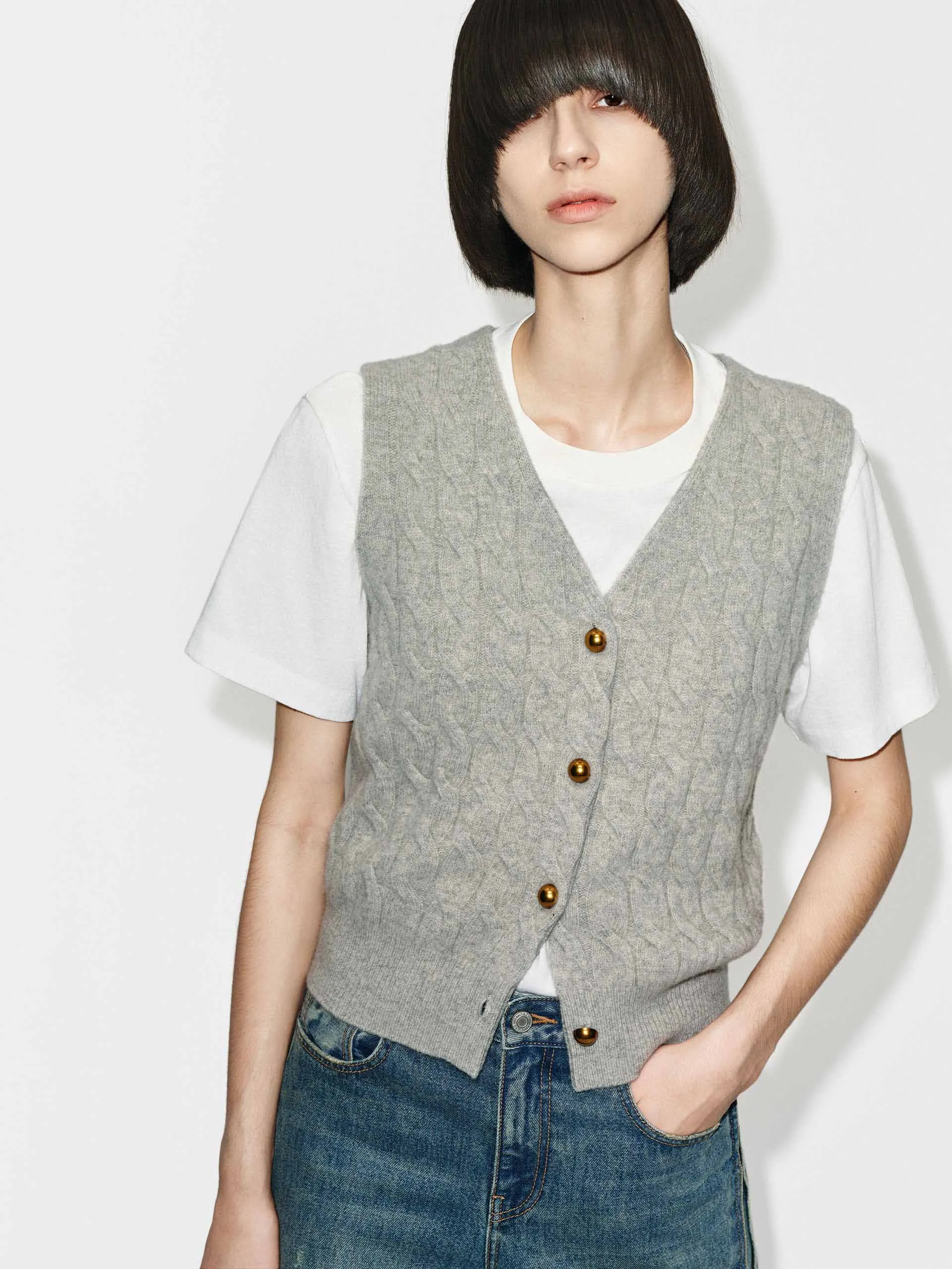 Wool Blend Sleeveless Cardigan sold by Mo&Co product image thumbnail 3