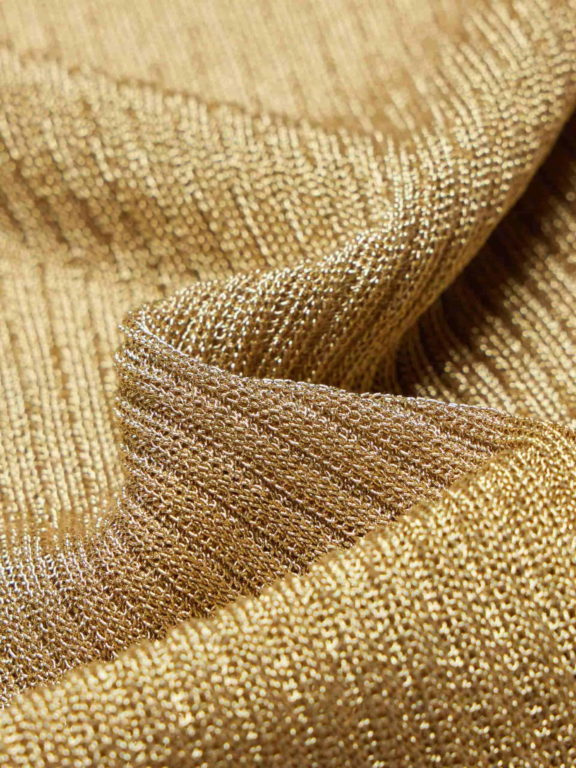 U-neck Metallic Tank Top sold by Mo&Co product image thumbnail 4