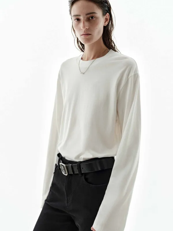 Center Back Seam T-shirt made by Mo&Co
