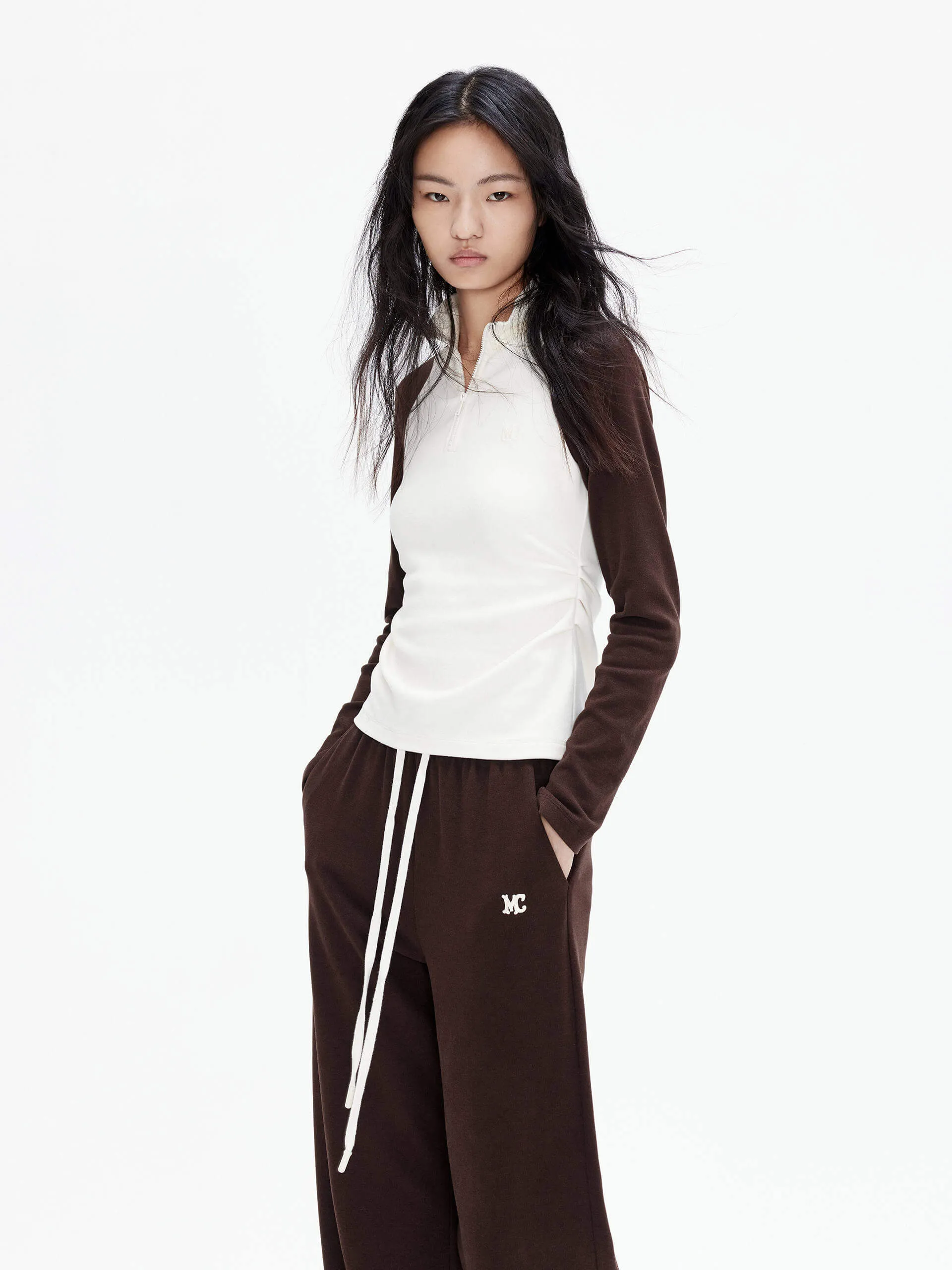 Raglan Sleeves Pleated Top sold by Mo&Co