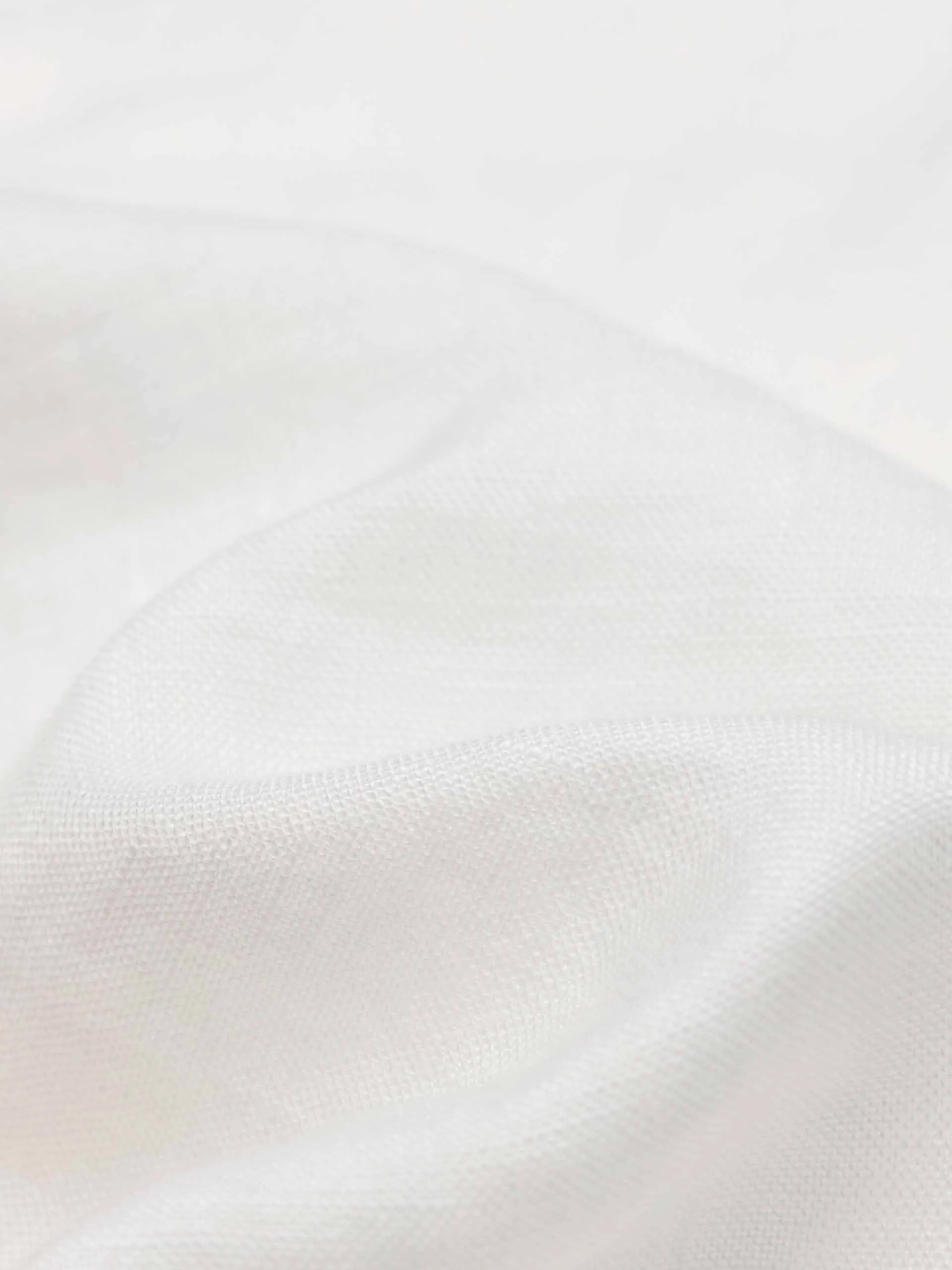 Linen Bermuda Shorts sold by Mo&Co product image thumbnail 4