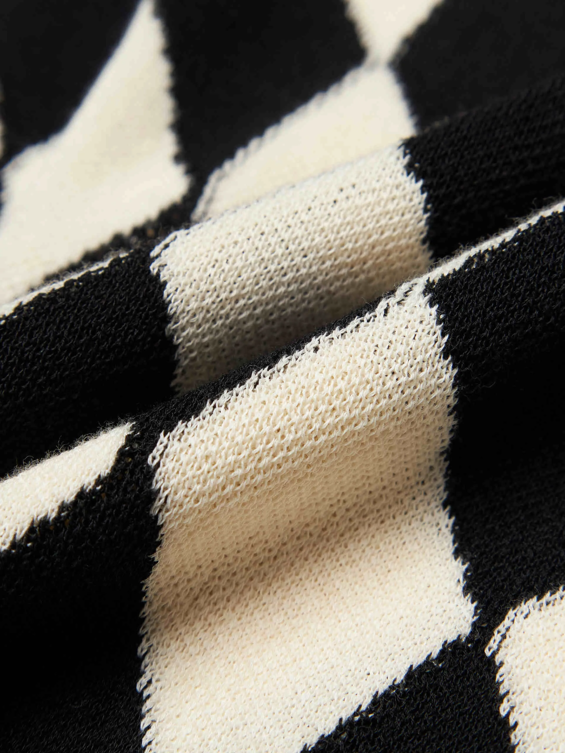 Argyle Check Knitted Vest sold by Mo&Co product image thumbnail 4