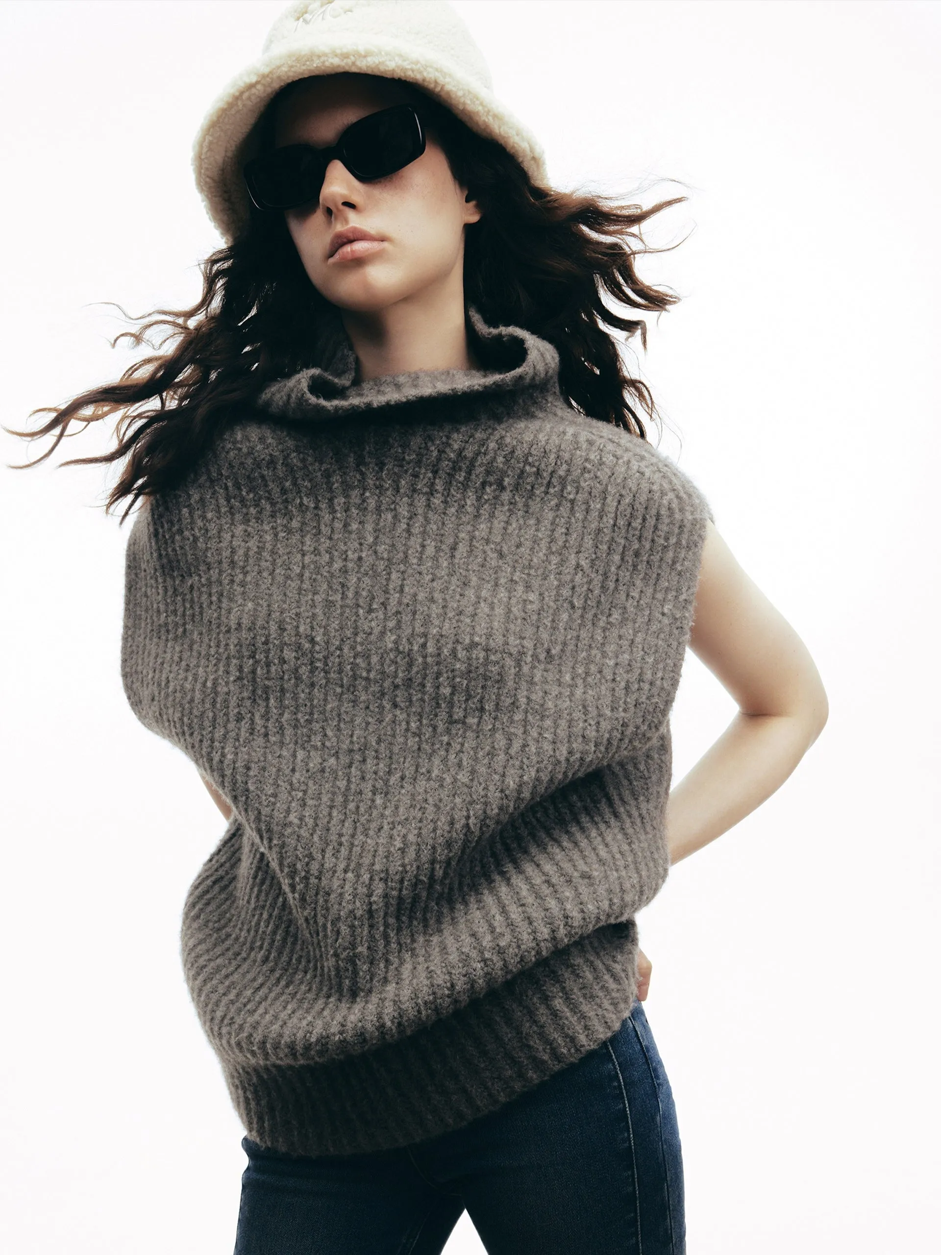 Turtleneck Silhouette Knit Vest sold by Mo&Co product image thumbnail 5