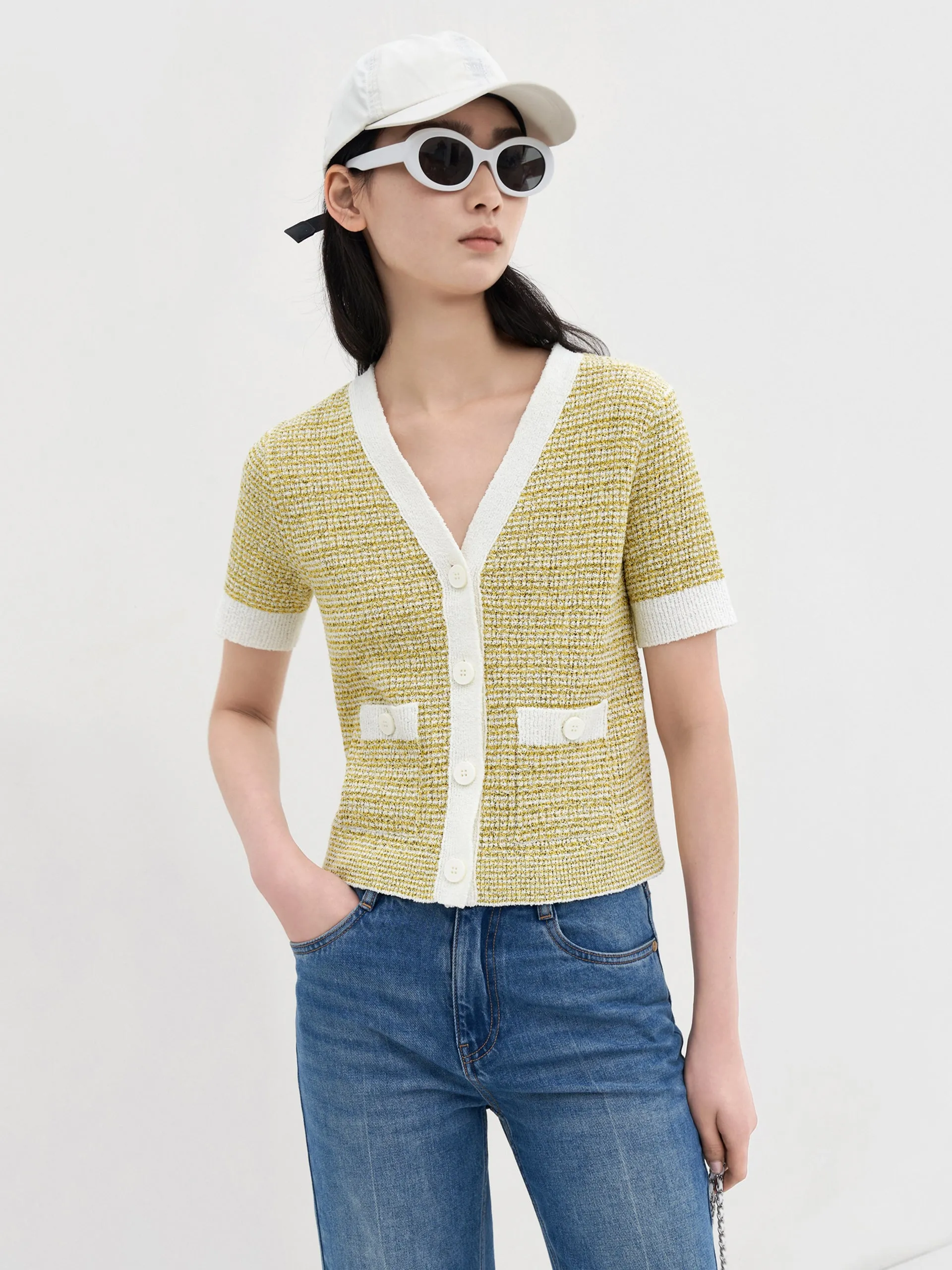 Contrast Knitted Short Cardigan sold by Mo&Co