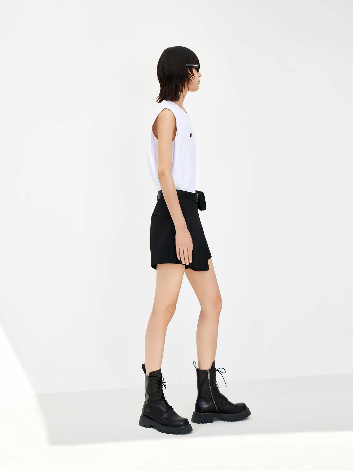 HOT SALE Sleeveless Sweetheart Print T-Shirt sold by Mo&Co product image thumbnail 5