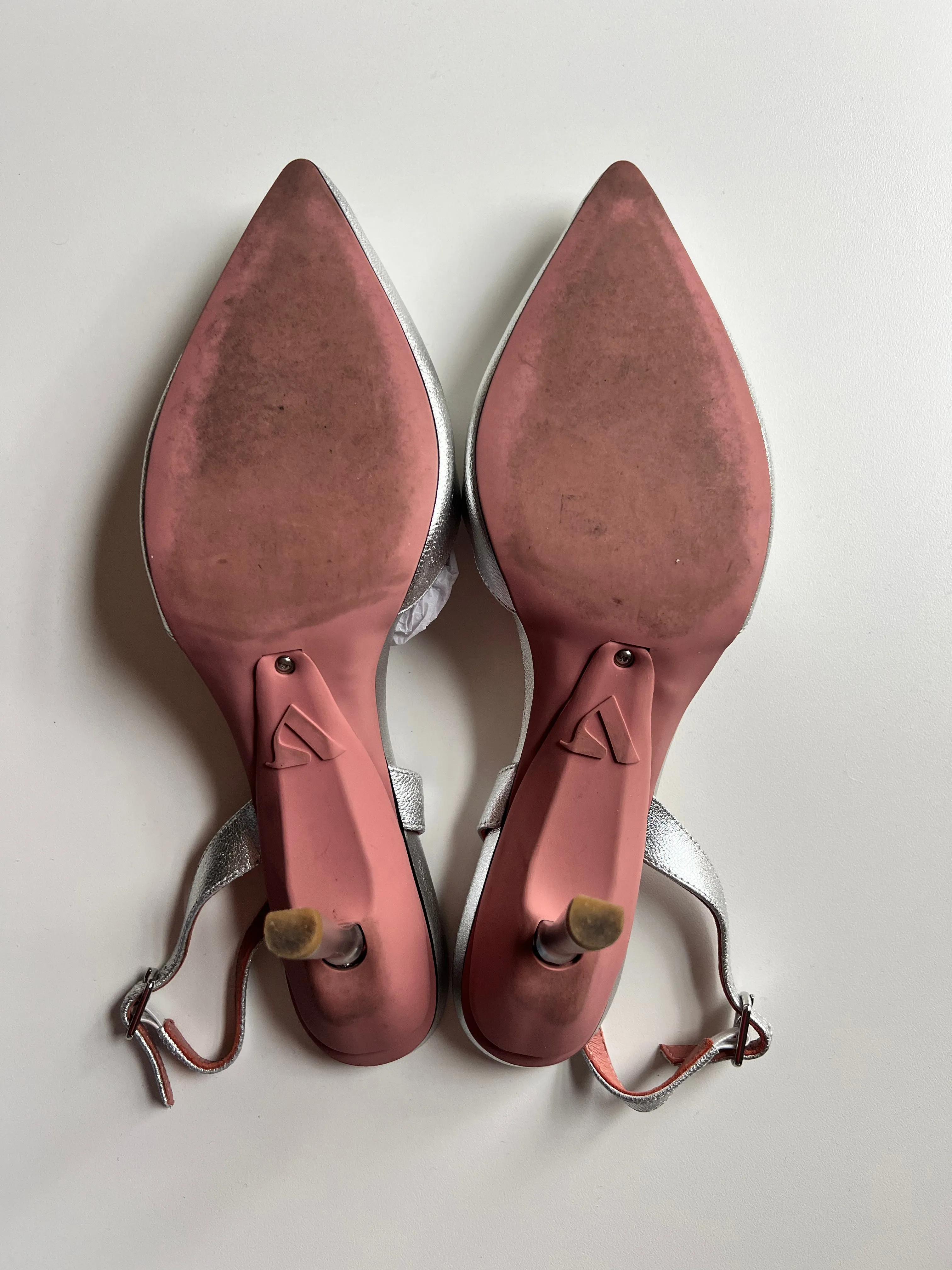 Pre-loved Everyday Heel sold by VICE VERSA product image thumbnail 2