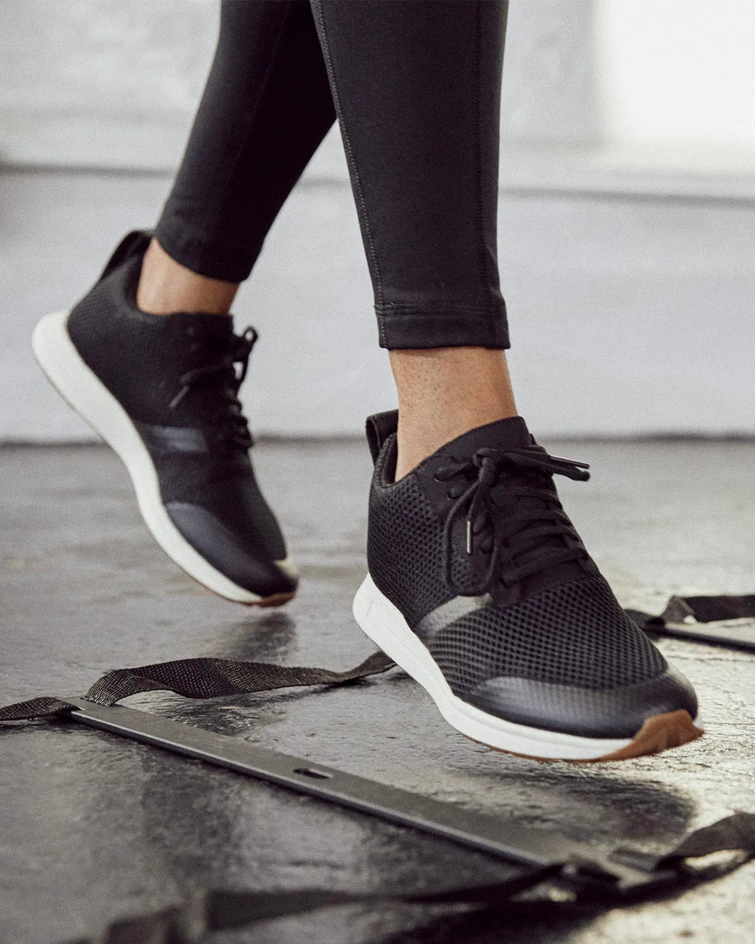 The Henry Mid Trainer / Mesh / Blacktop sold by York Athletics Mfg. product image thumbnail 3