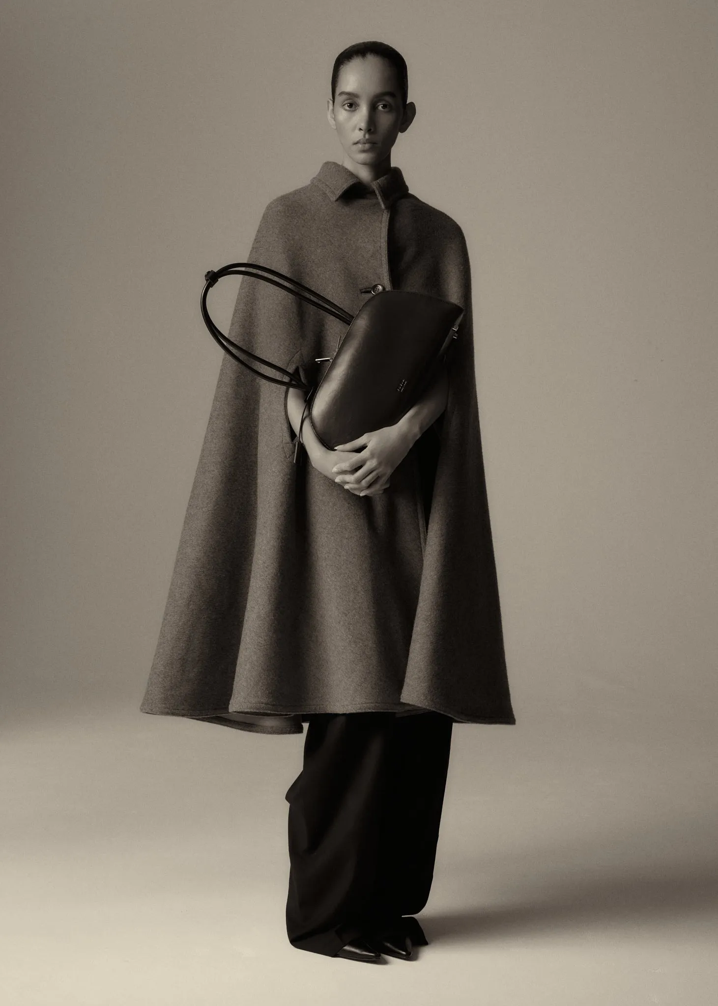 Alma Bag Black Gloss sold by Freja New York product image thumbnail 4