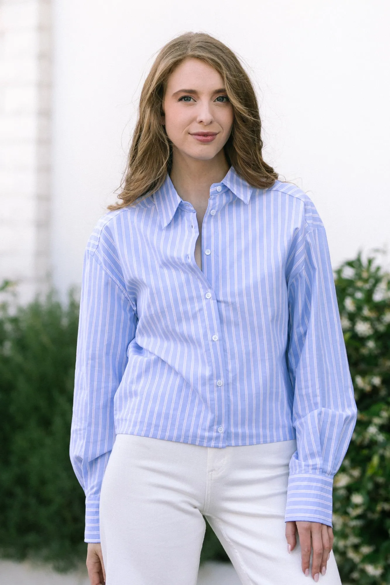 Roccio Cropped Buttoned Shirt sold by Morning Lavender