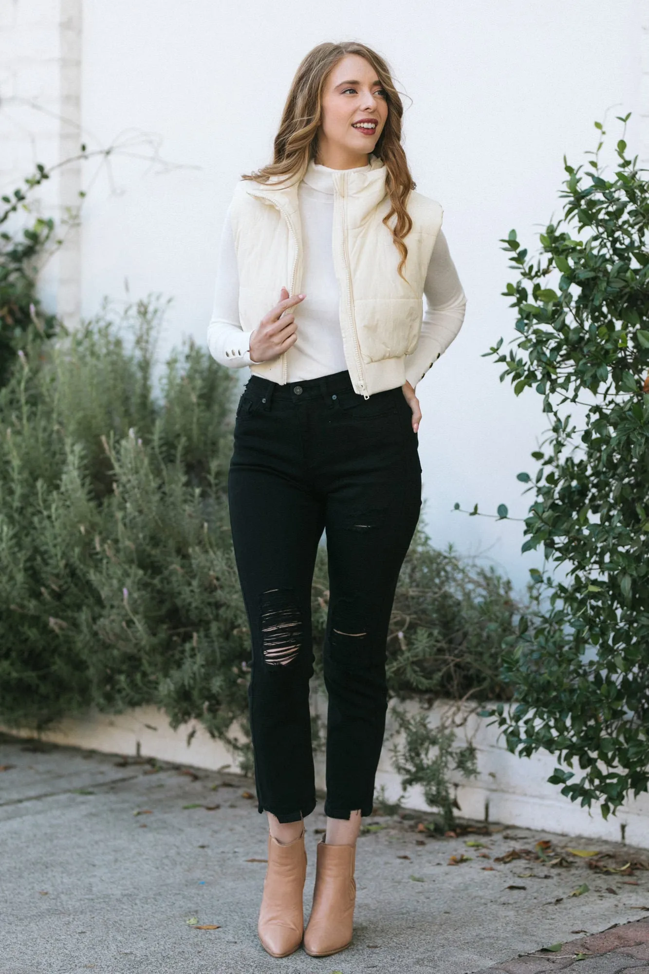 Joey Cropped Puffer Vest sold by Morning Lavender product image thumbnail 2