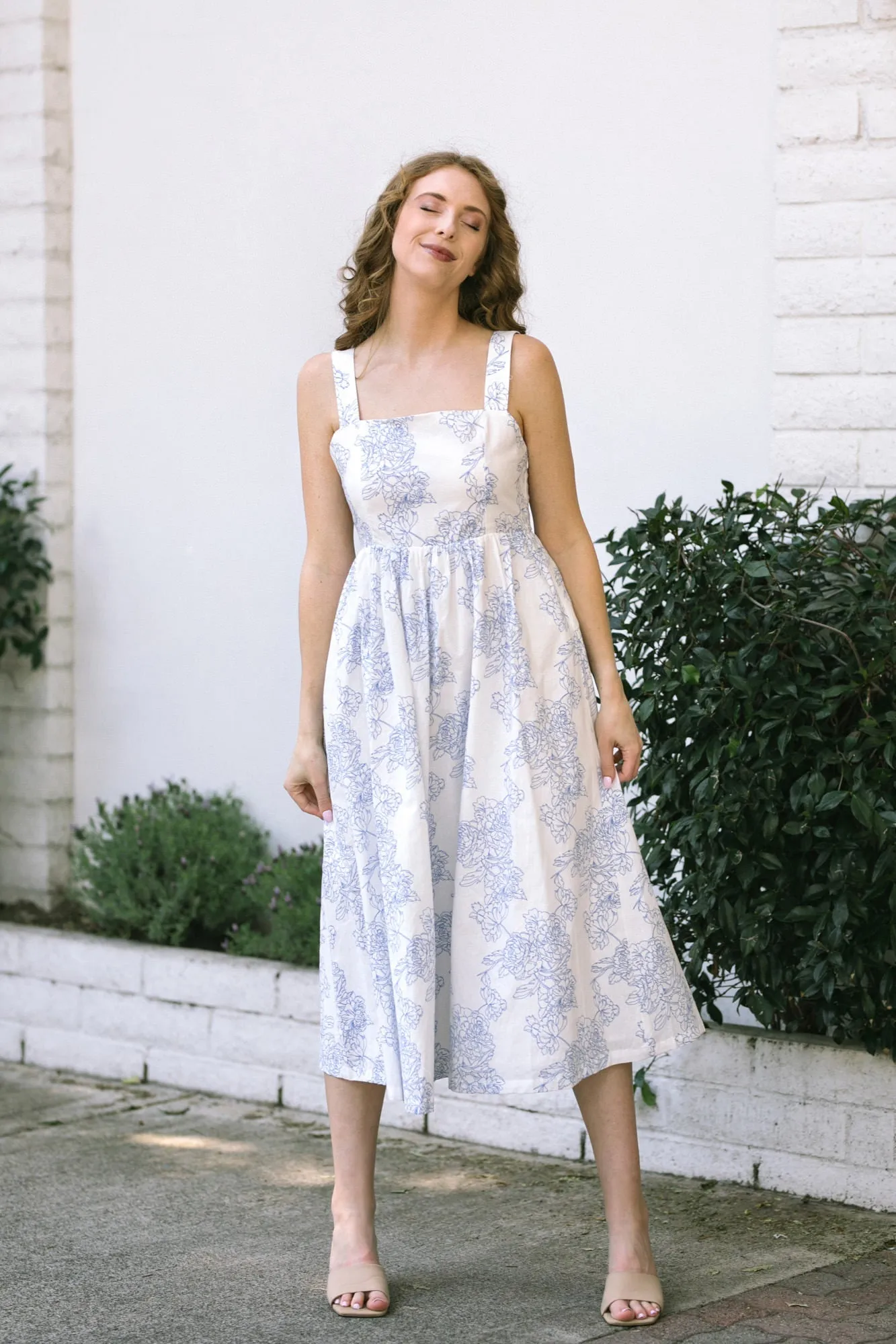 Leigh Sleeveless Midi Dress sold by Morning Lavender product image thumbnail 4