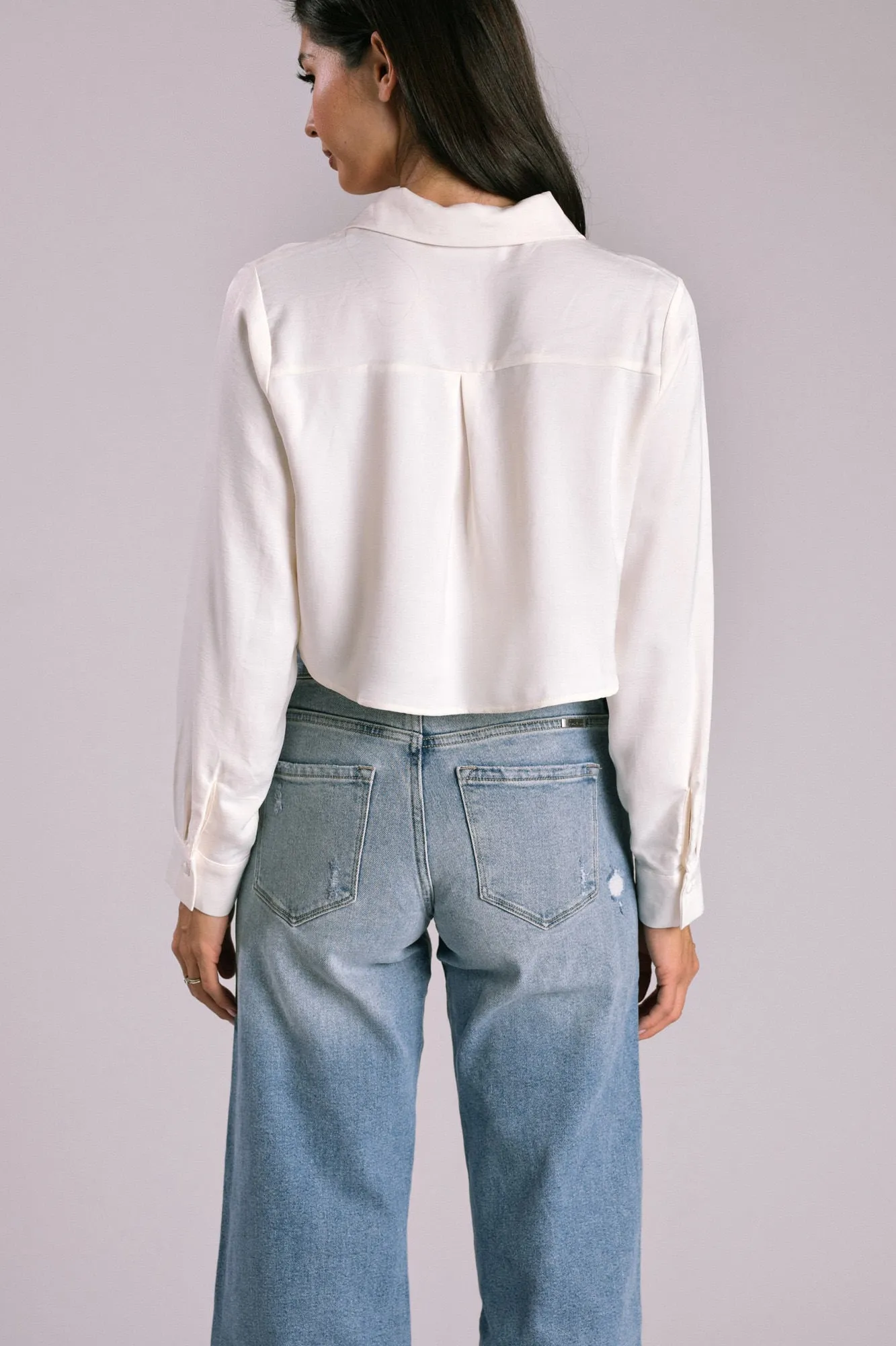 Ryan Cropped Buttoned Shirt sold by Morning Lavender product image thumbnail 4