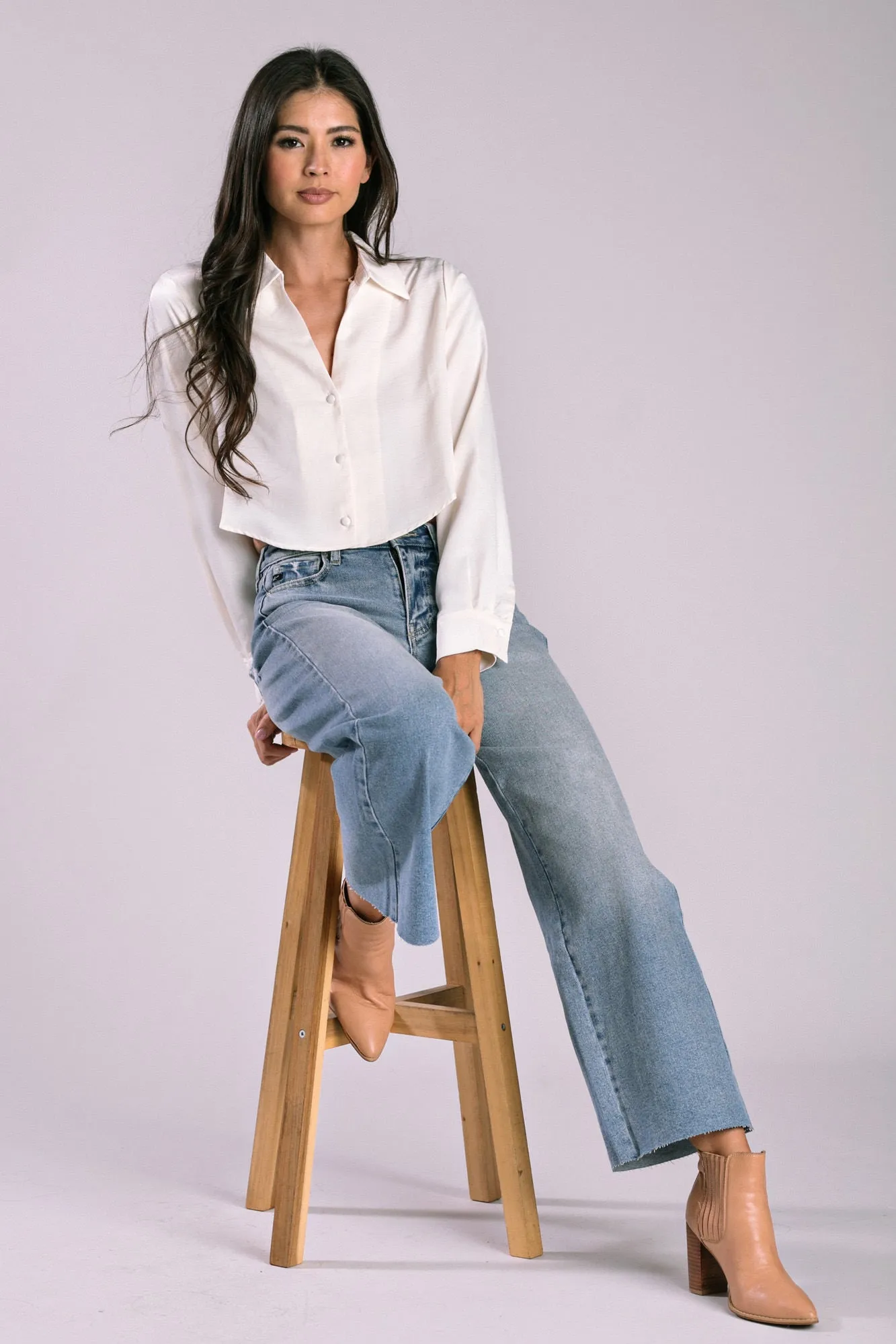 Ryan Cropped Buttoned Shirt sold by Morning Lavender product image thumbnail 3