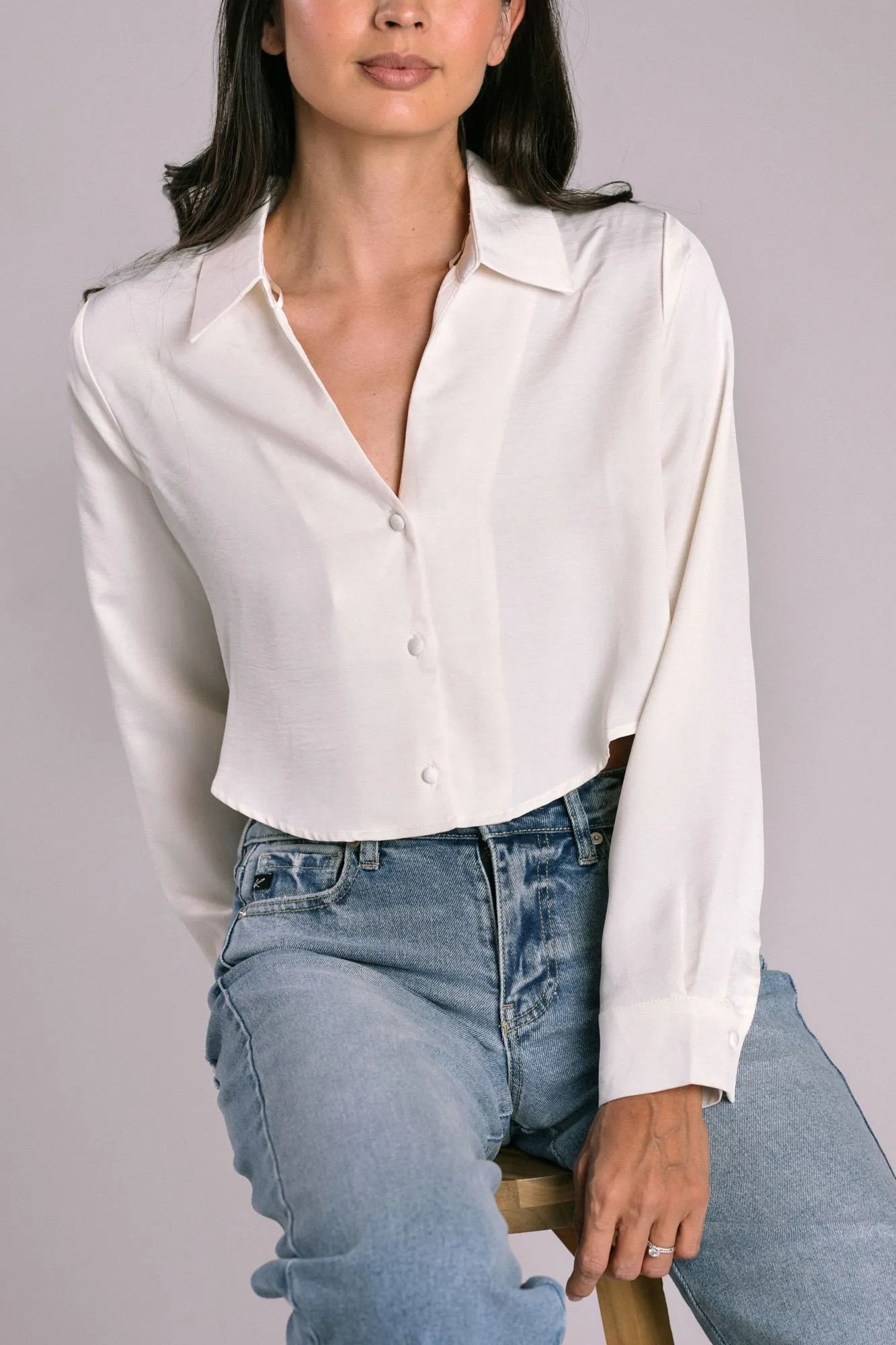 Ryan Cropped Buttoned Shirt sold by Morning Lavender product image thumbnail 5