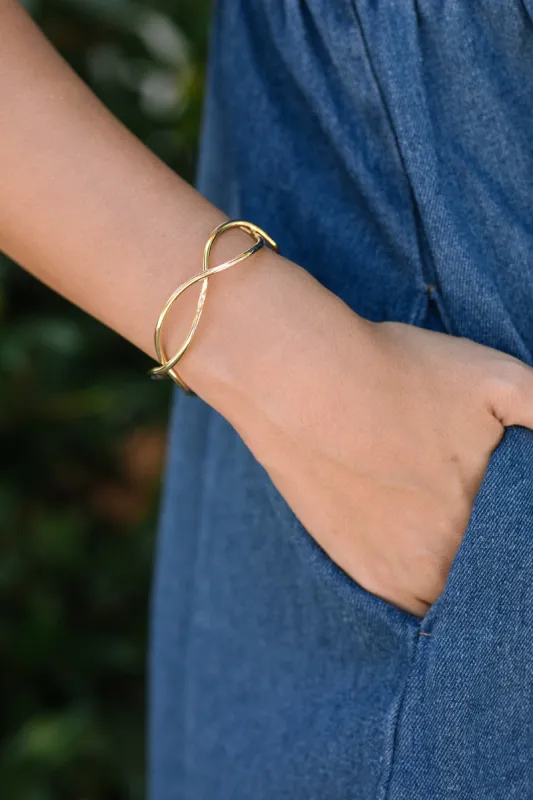 Kris Twisted Cuff (Tarnish Resistant) sold by Morning Lavender