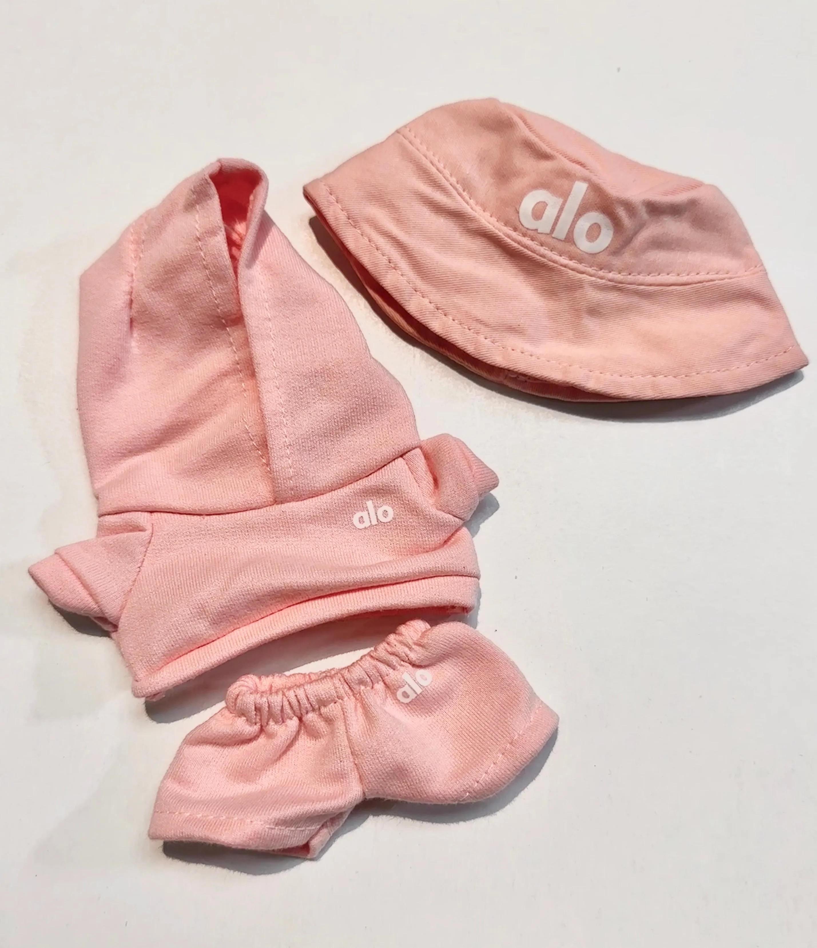 Labubu Alo Set with Hat sold by Morning Lavender