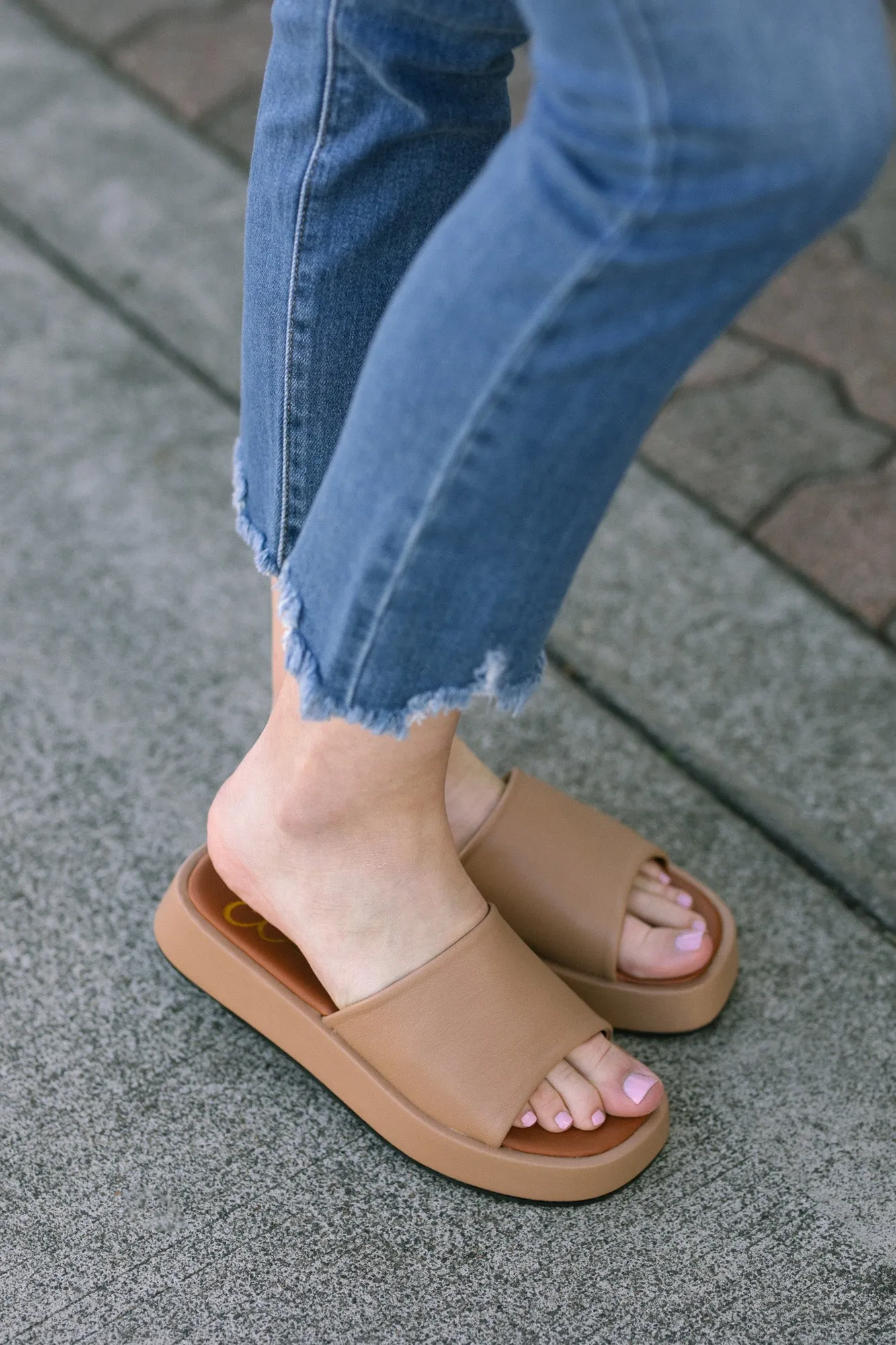 Tove Platform Sandal sold by Morning Lavender product image thumbnail 4