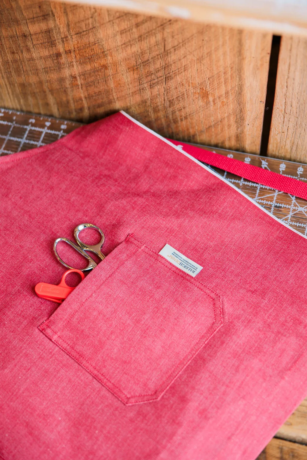 Patch Pocket Apron | Red Selvage sold by Raleigh Denim Workshop product image thumbnail 5