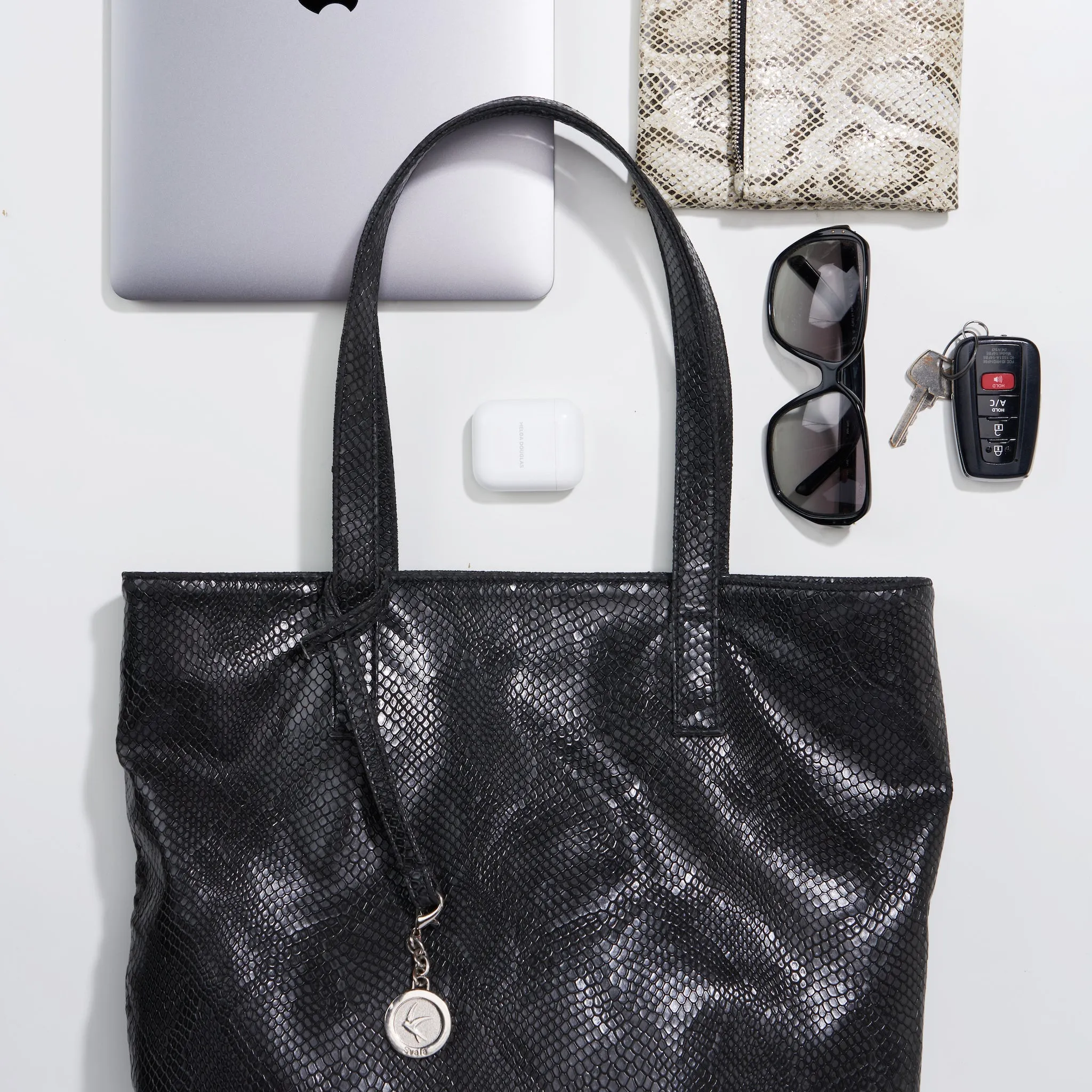 Simma Tote - Black sold by Svala product image thumbnail 5