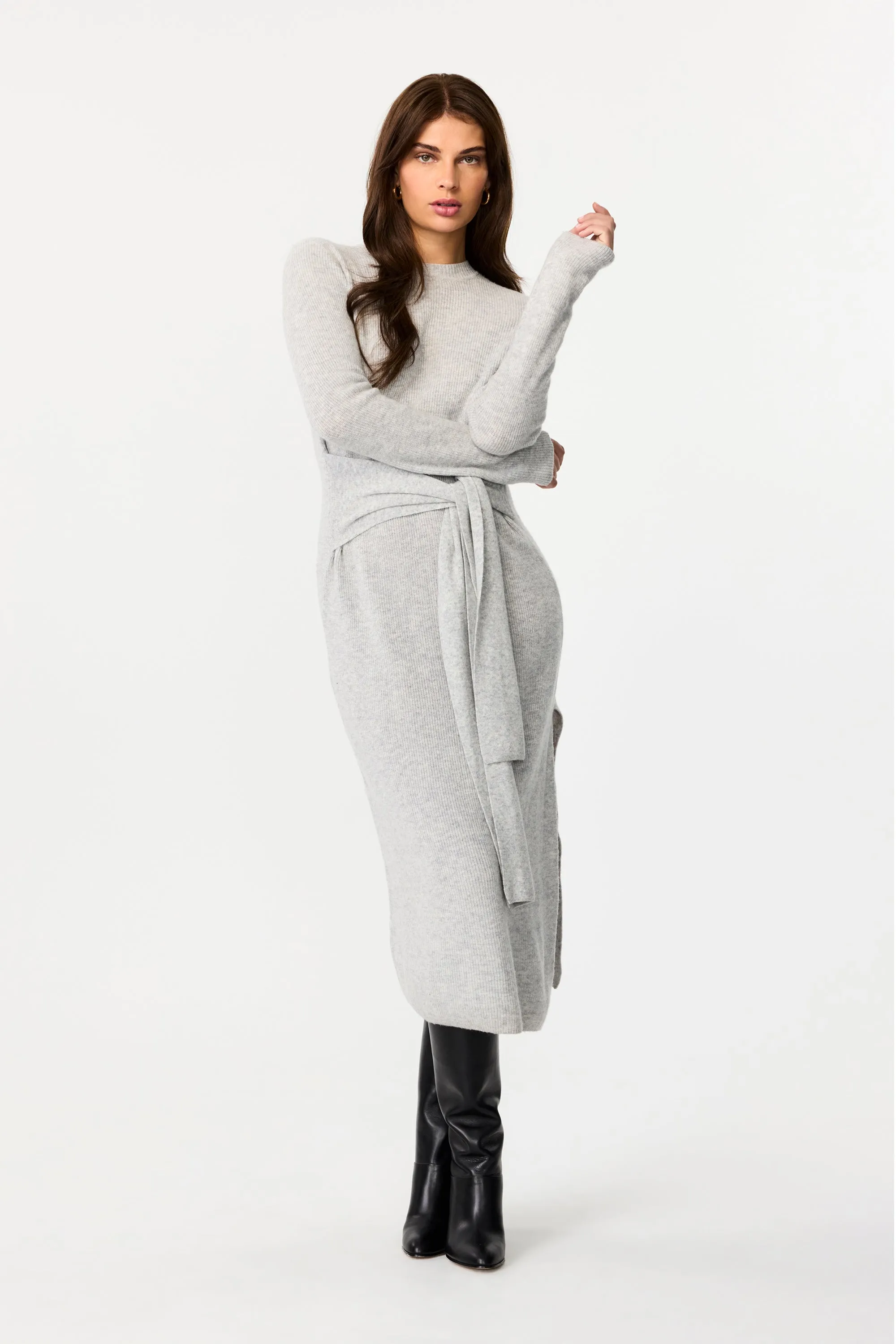 Blakely Crew Neck Tie Front Knit Dress sold by Toccin product image thumbnail 4