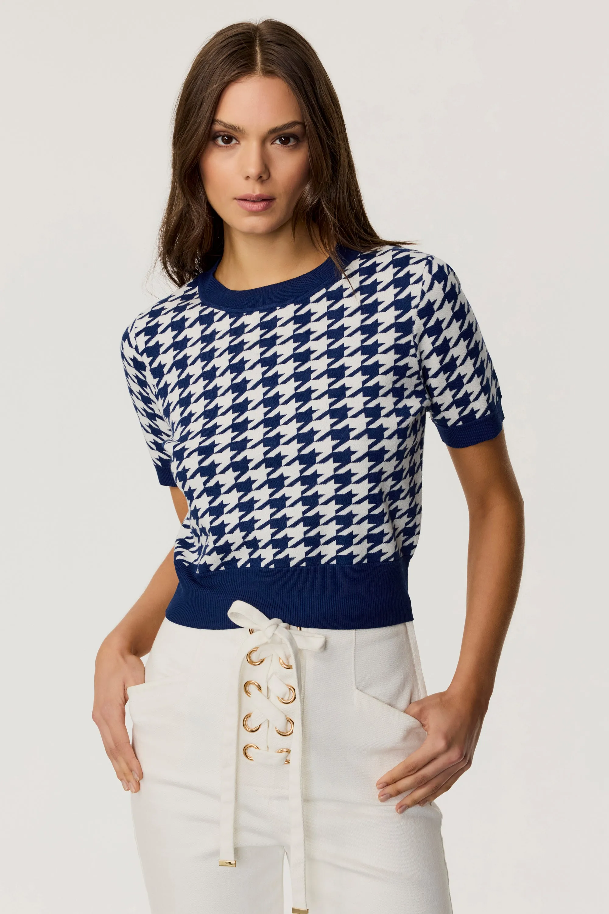 Jules Cashmere Houndstooth Sweater sold by Toccin product image thumbnail 2