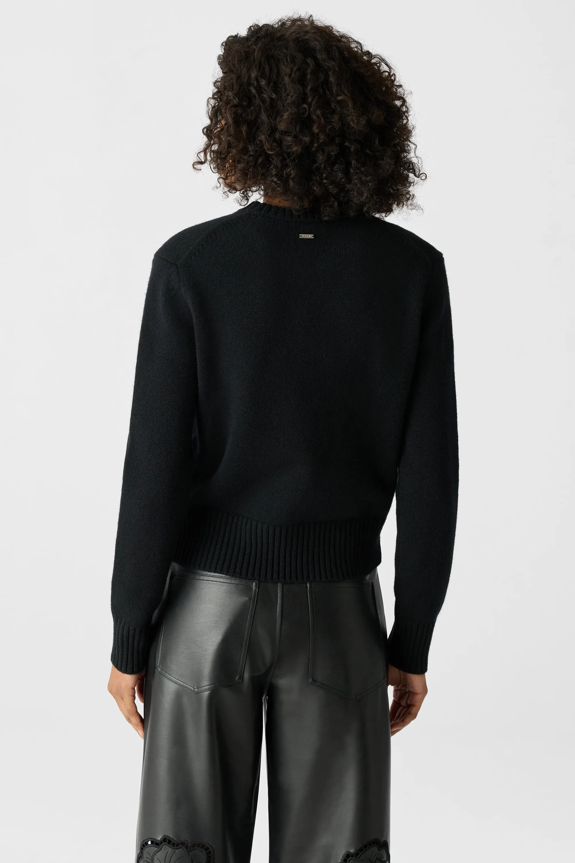 JENNY CLASSIC CREWNECK SWEATER sold by Toccin product image thumbnail 4