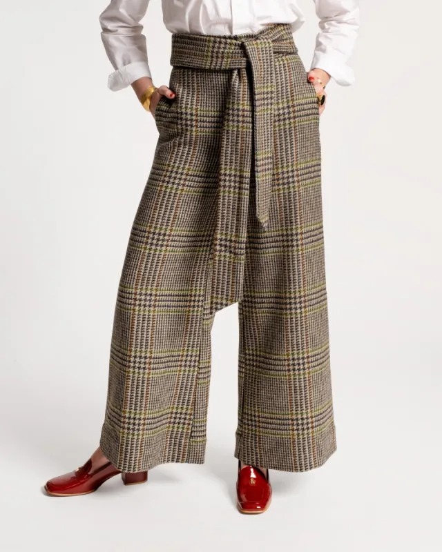 Zoey Belted Pant Leeds Houndstooth Wool sold by Frances Valentine