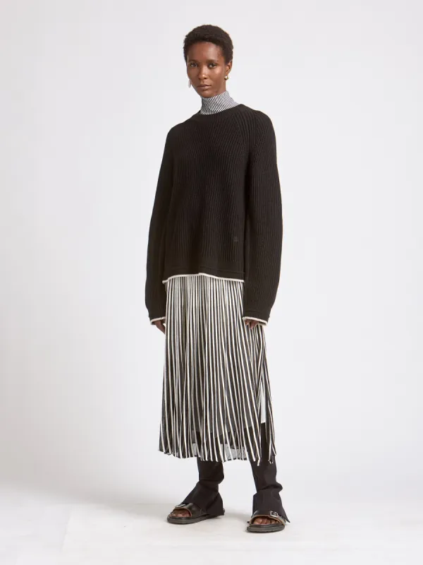 Tear Drop Back Crew in Black made by MARIA McMANUS