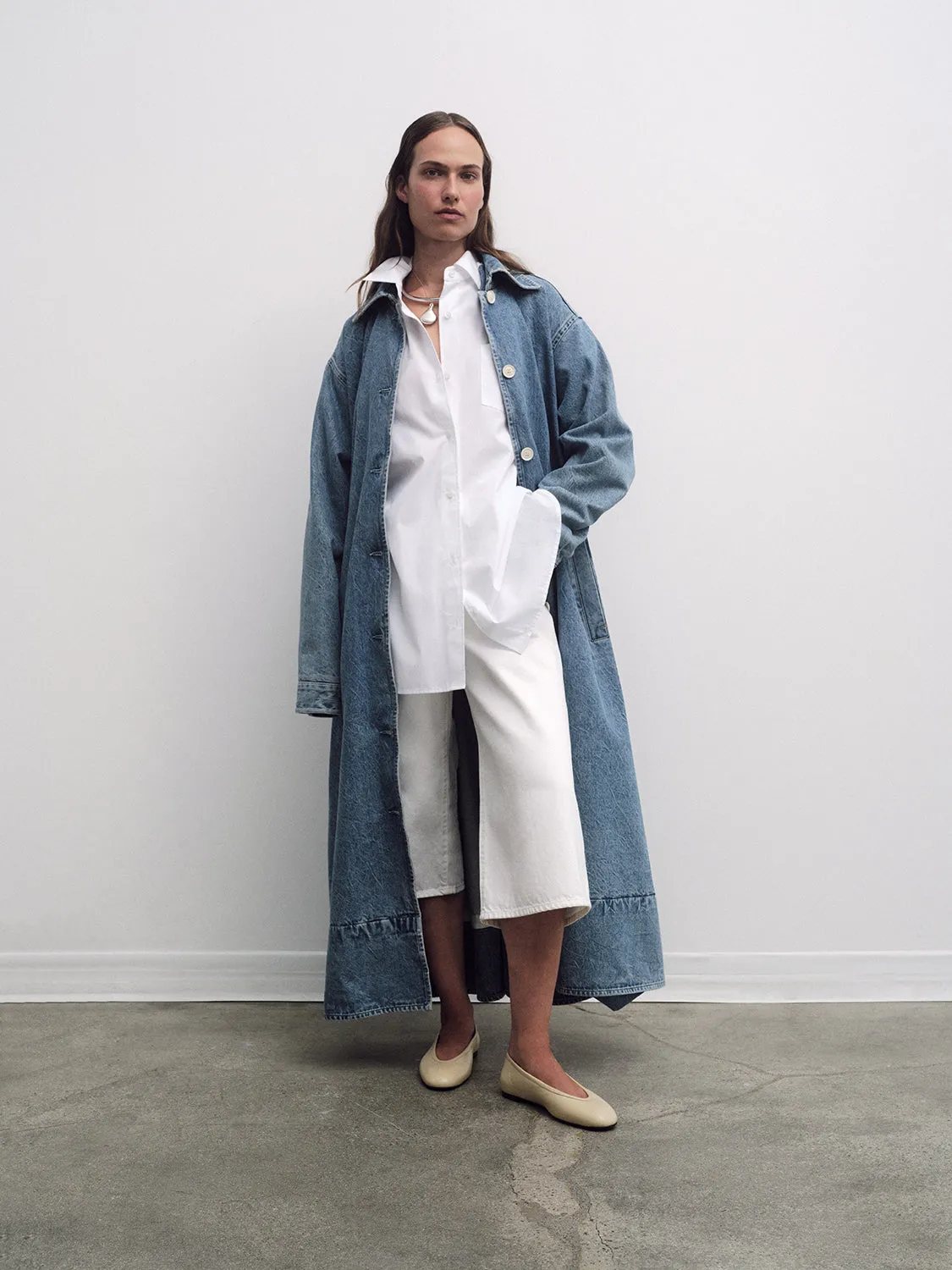 AGOLDE x MARIA MCMANUS Skater Short in White Cotton sold by MARIA McMANUS product image thumbnail 3