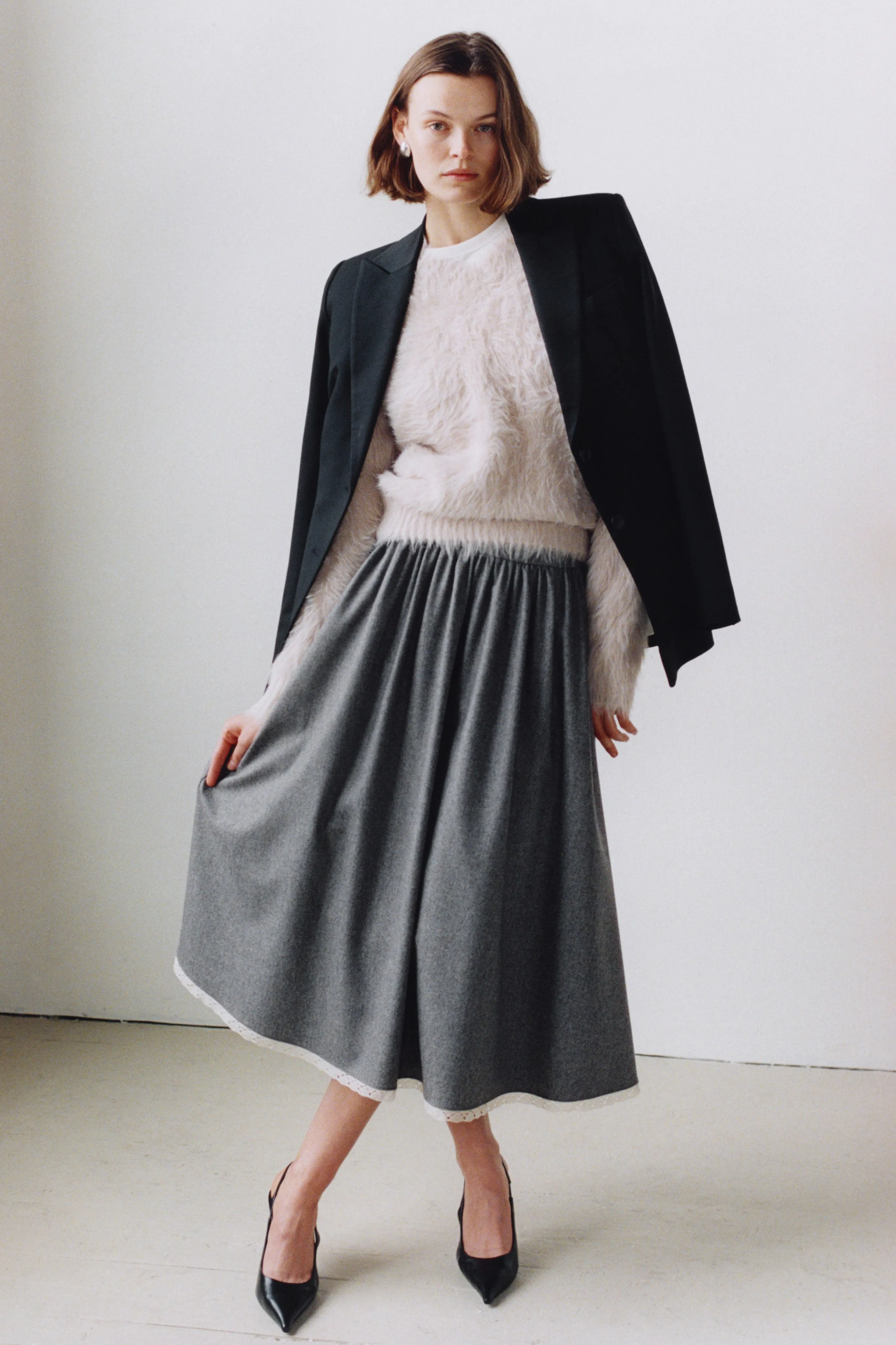 Shrunken V Sweatshirt in Pumice sold by MARIA McMANUS product image thumbnail 3