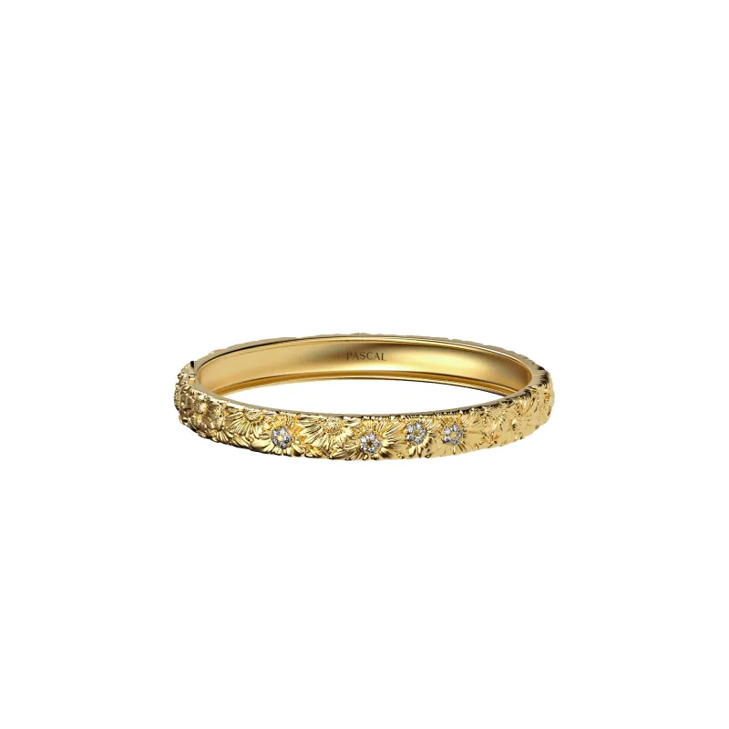 'Daisy Bloom' Bangle, White Diamond made by Pascal Design Official