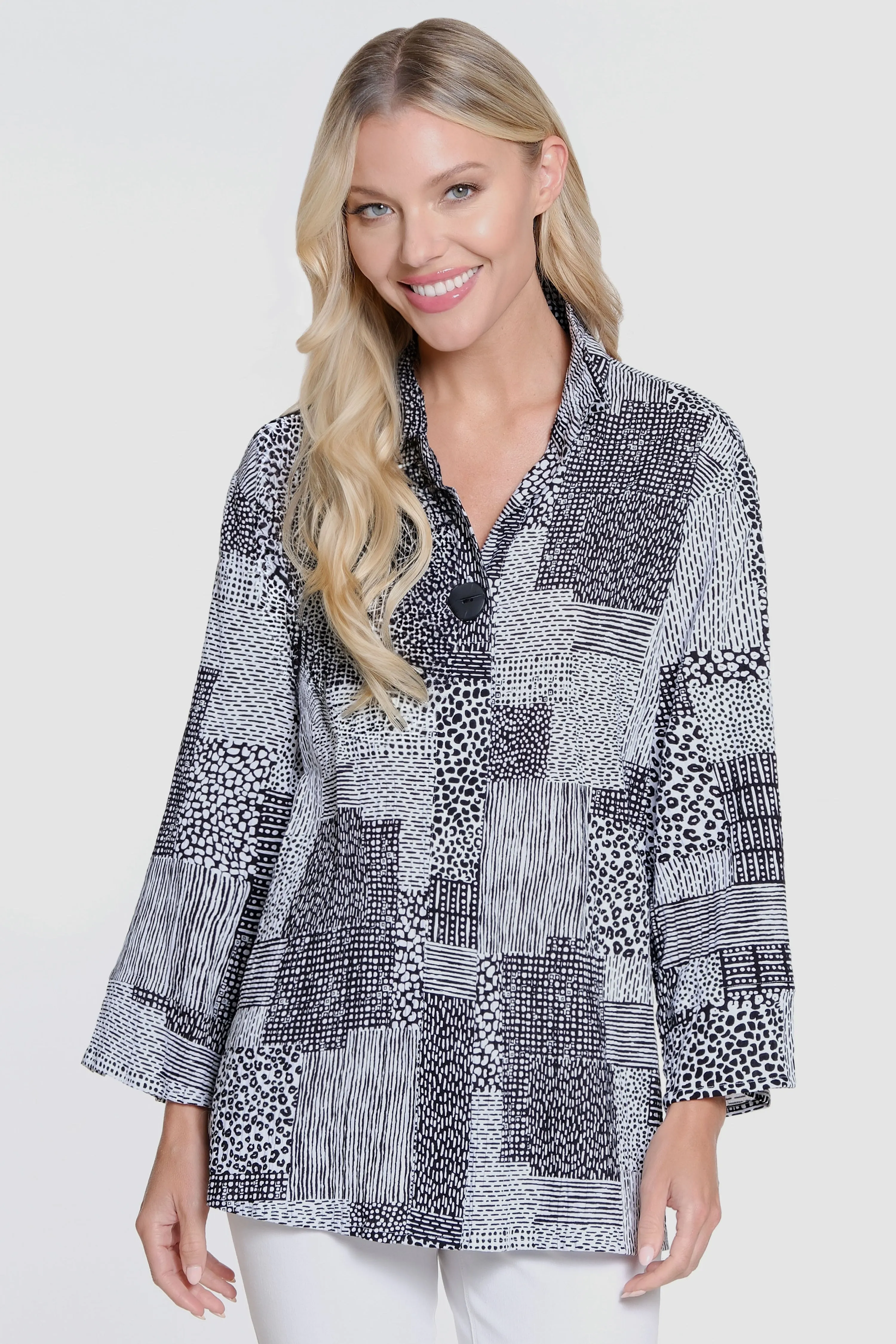 Woven Button Front Tunic - Women's - Black/White sold by Ail Miles Clothing