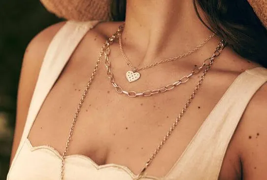 Amelia Chain Necklace sold by Alice Pierre product image thumbnail 2