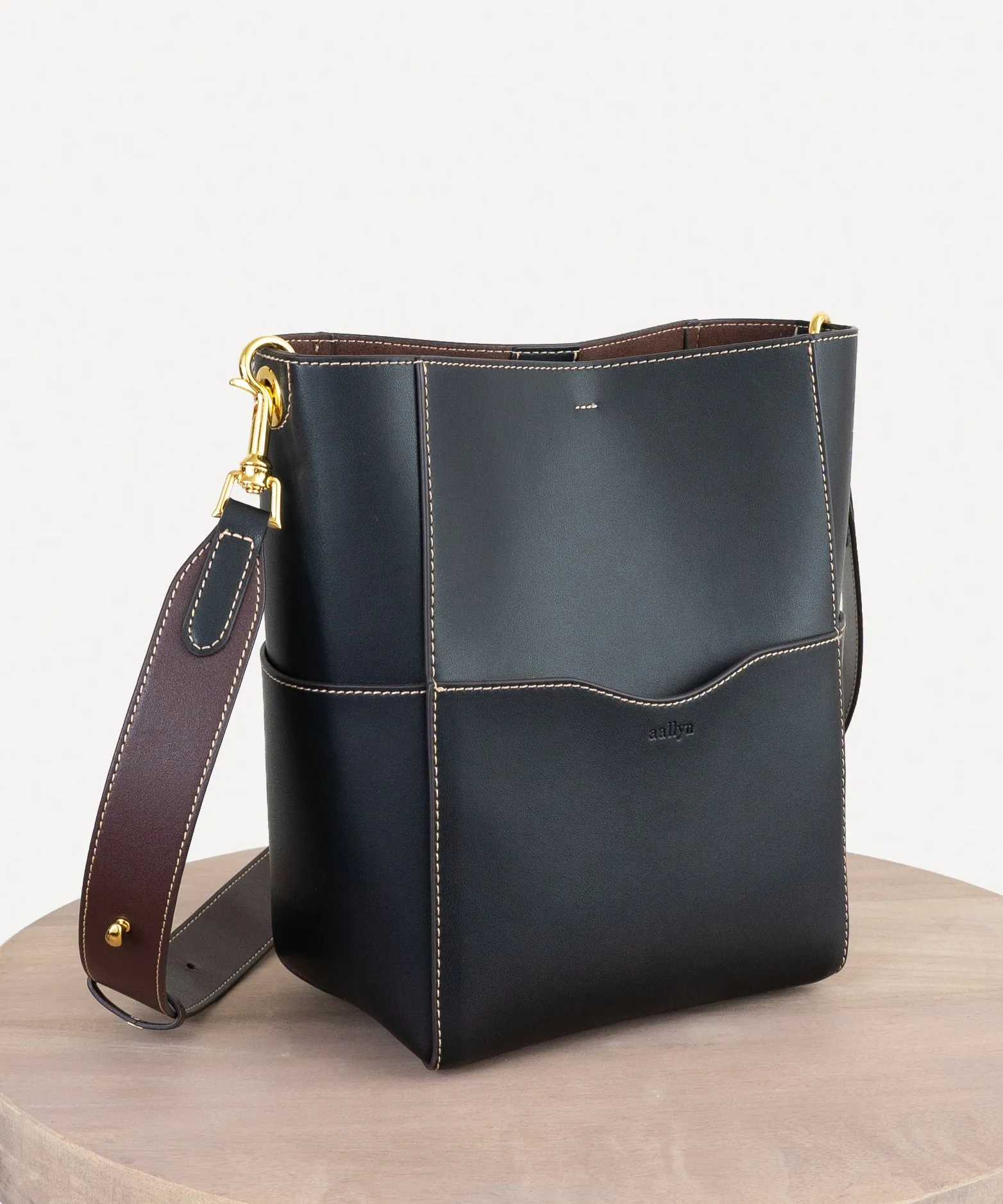 Jordan Bucket Bag sold by AllynAllyn Inc. product image thumbnail 4