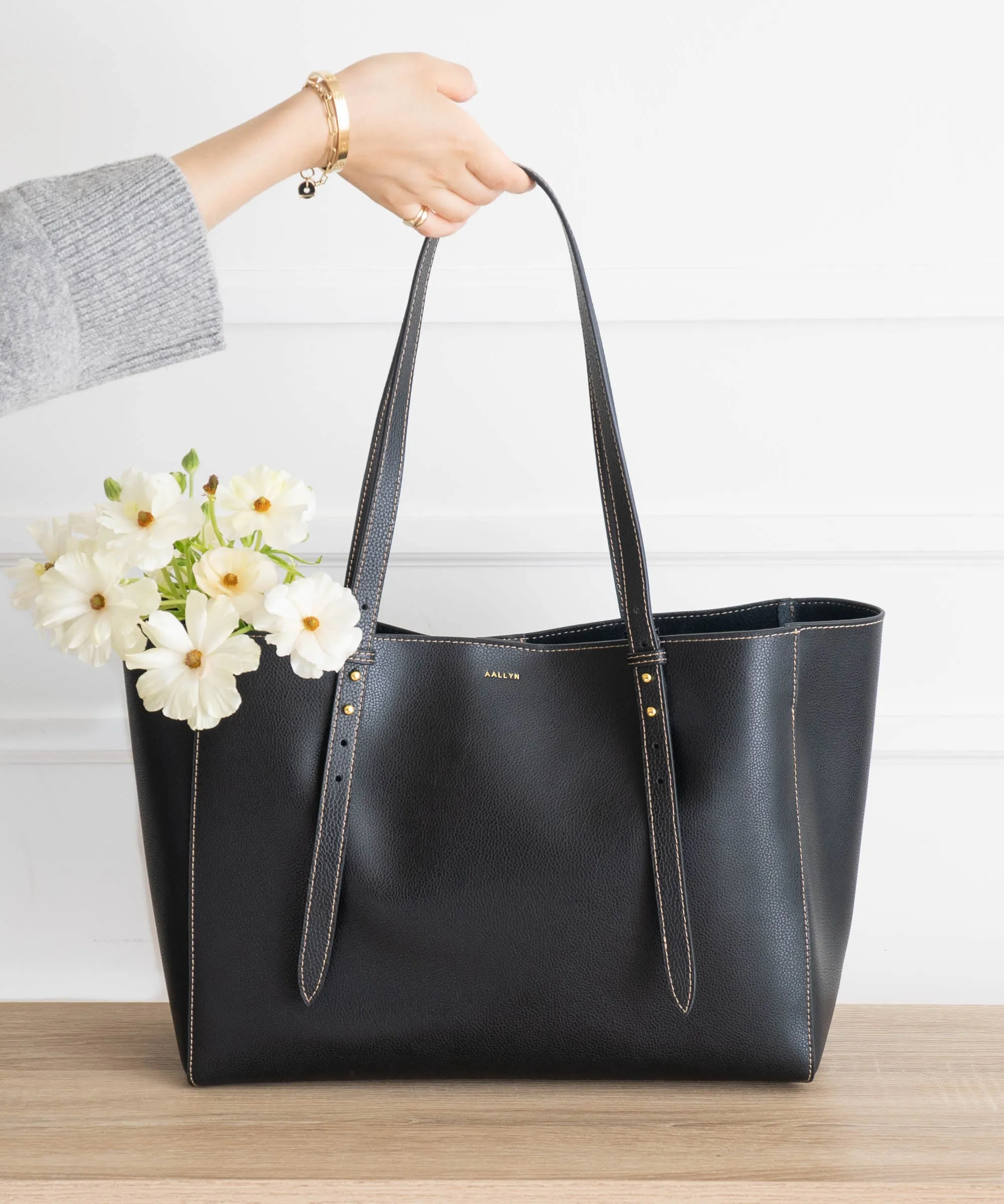 Eliana Tote sold by AllynAllyn Inc.