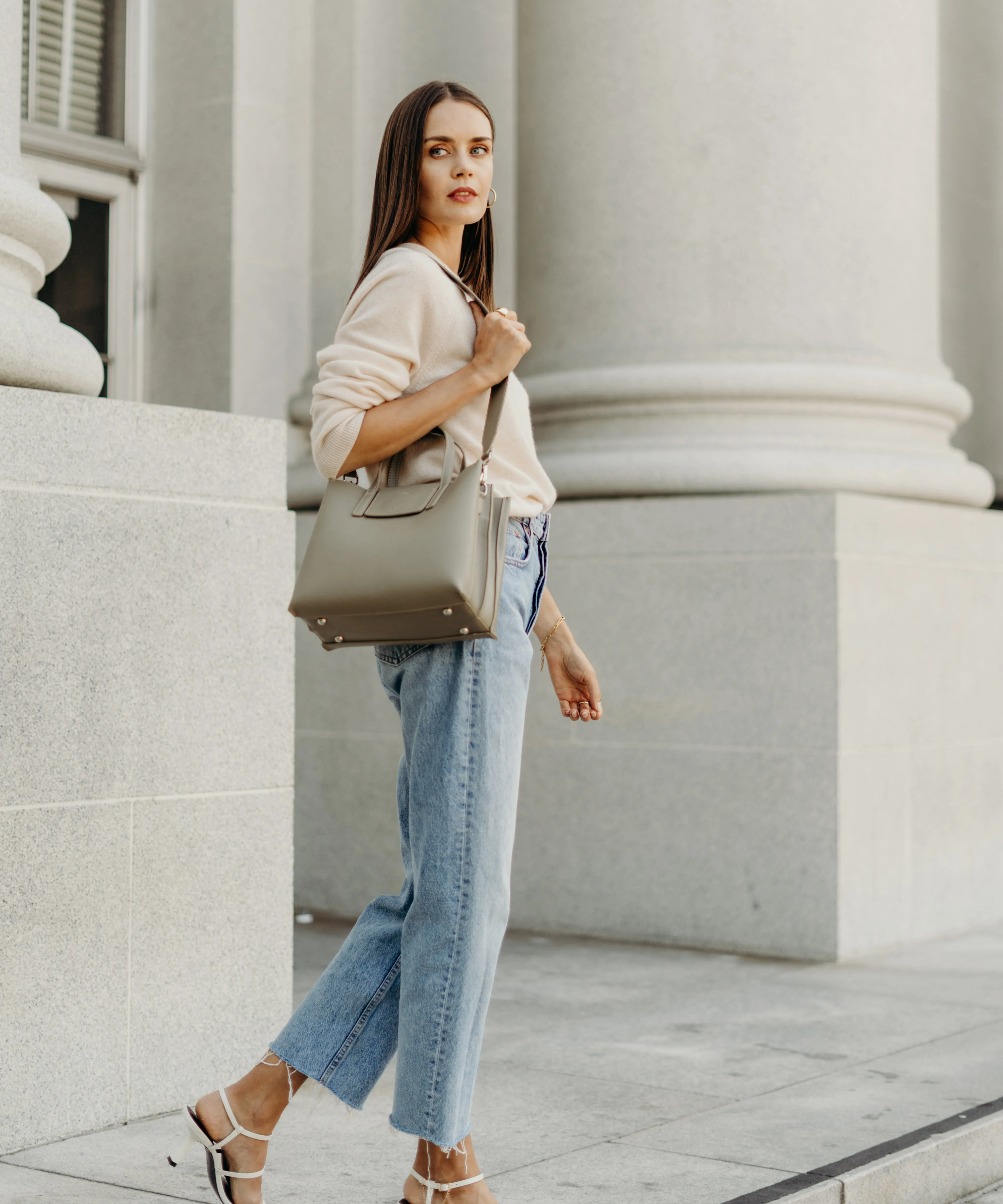 Stella Satchel (Medium) sold by AllynAllyn Inc. product image thumbnail 4