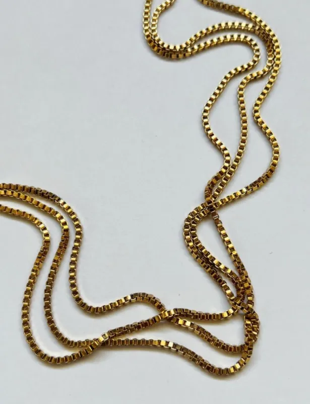 Henry Stacking Chain (18k Gold) sold by Banks Jewelry