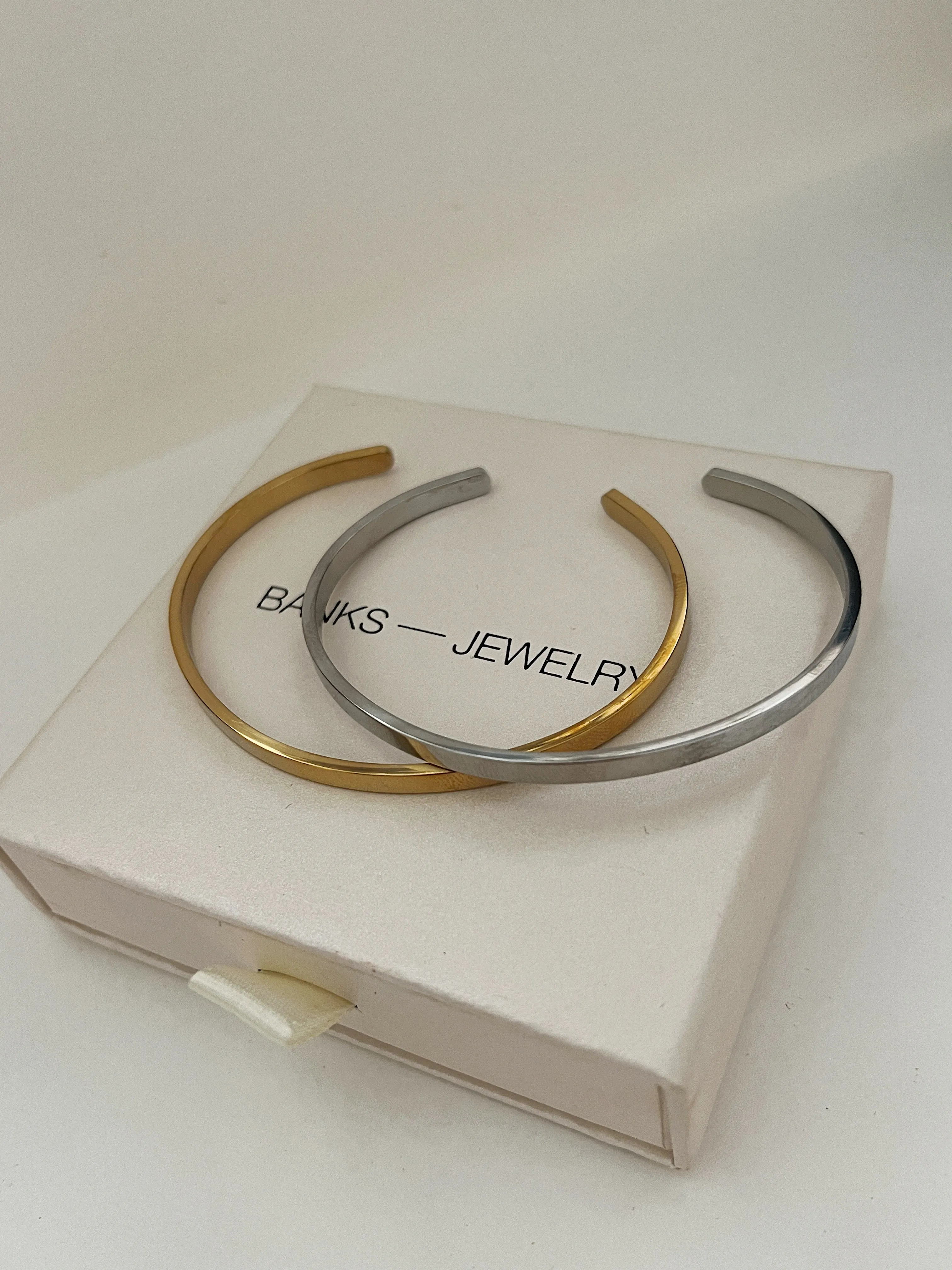 8mm Unisex Huggies sold by Banks Jewelry product image thumbnail 3