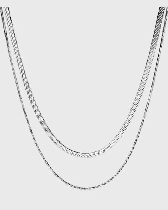 2.5mm & 1mm Stacking Set sold by Banks Jewelry