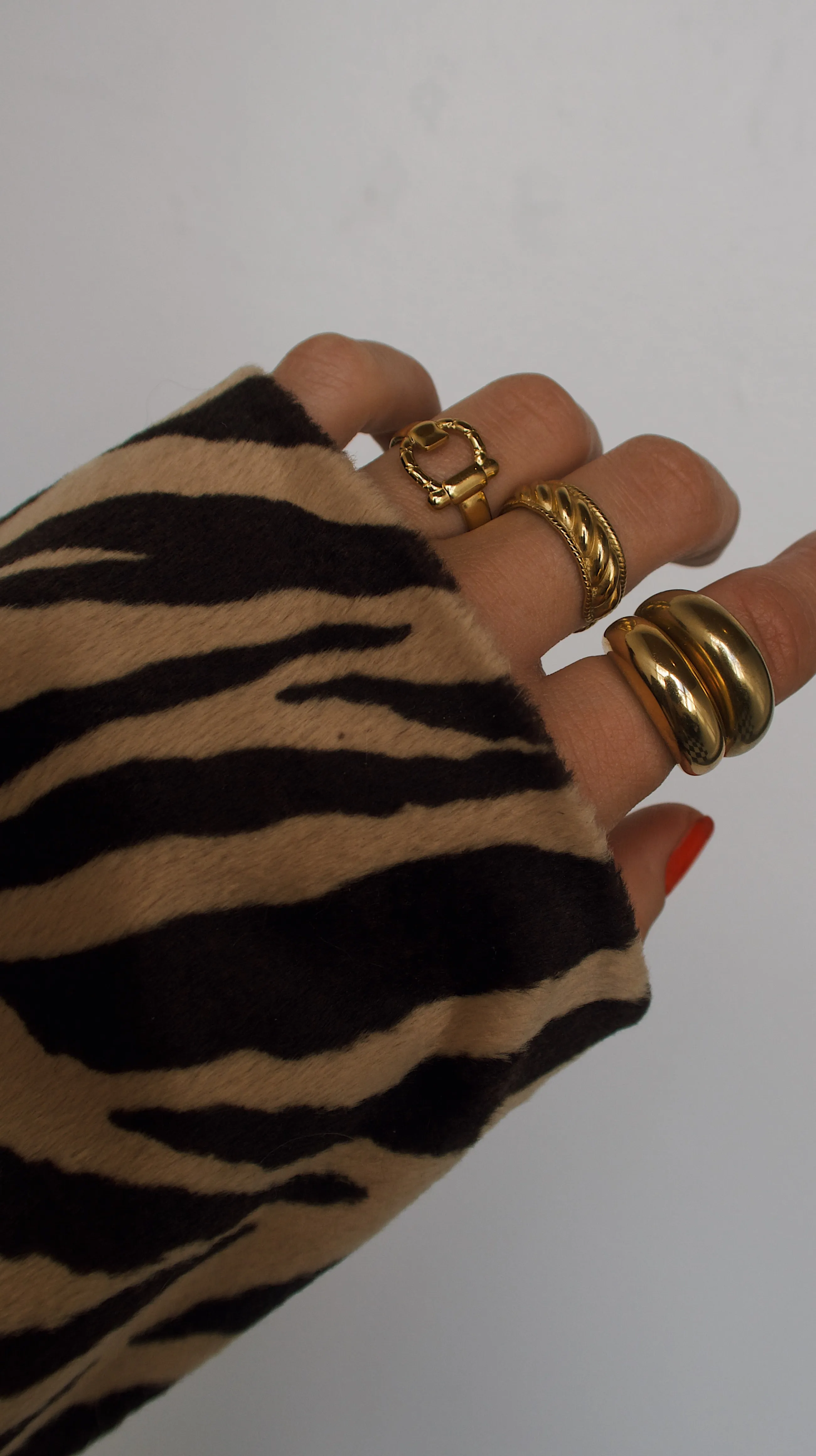 Buckel Adjustable Ring 24K Gold sold by Banks Jewelry product image thumbnail 3