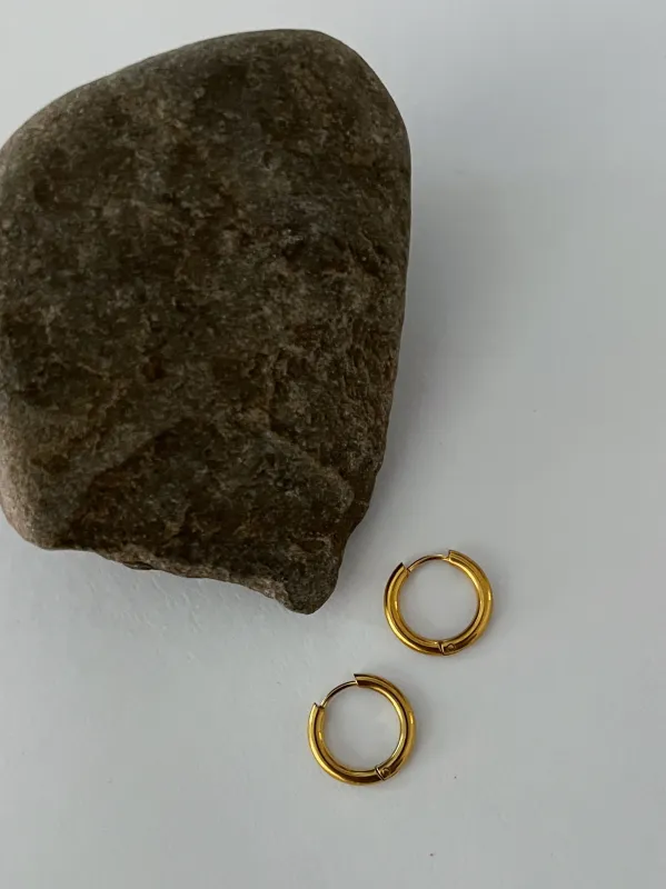 8mm Tiny Stackers (18k Gold) sold by Banks Jewelry