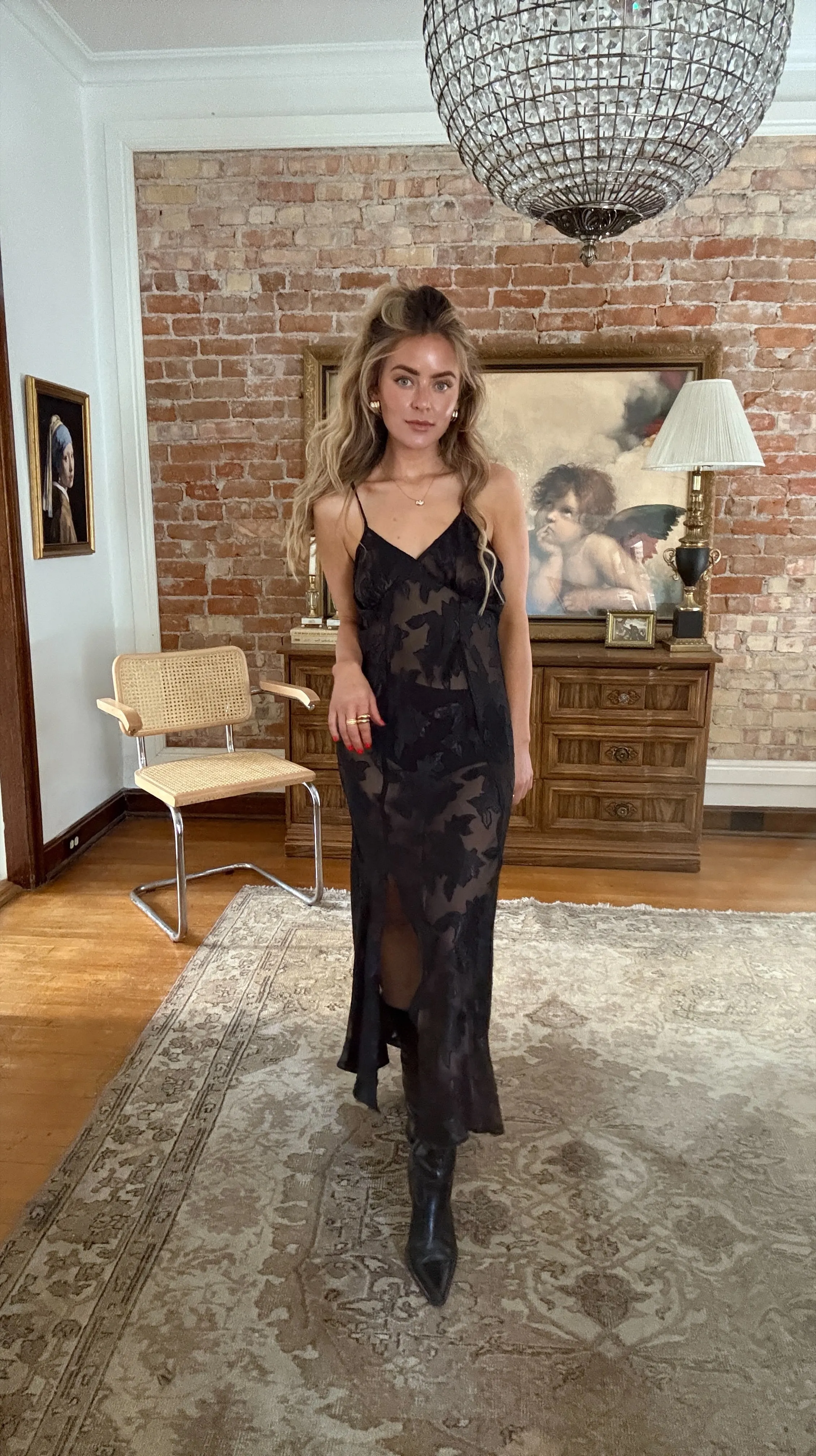 Navy Oscar Vintage Slip sold by Banks Jewelry