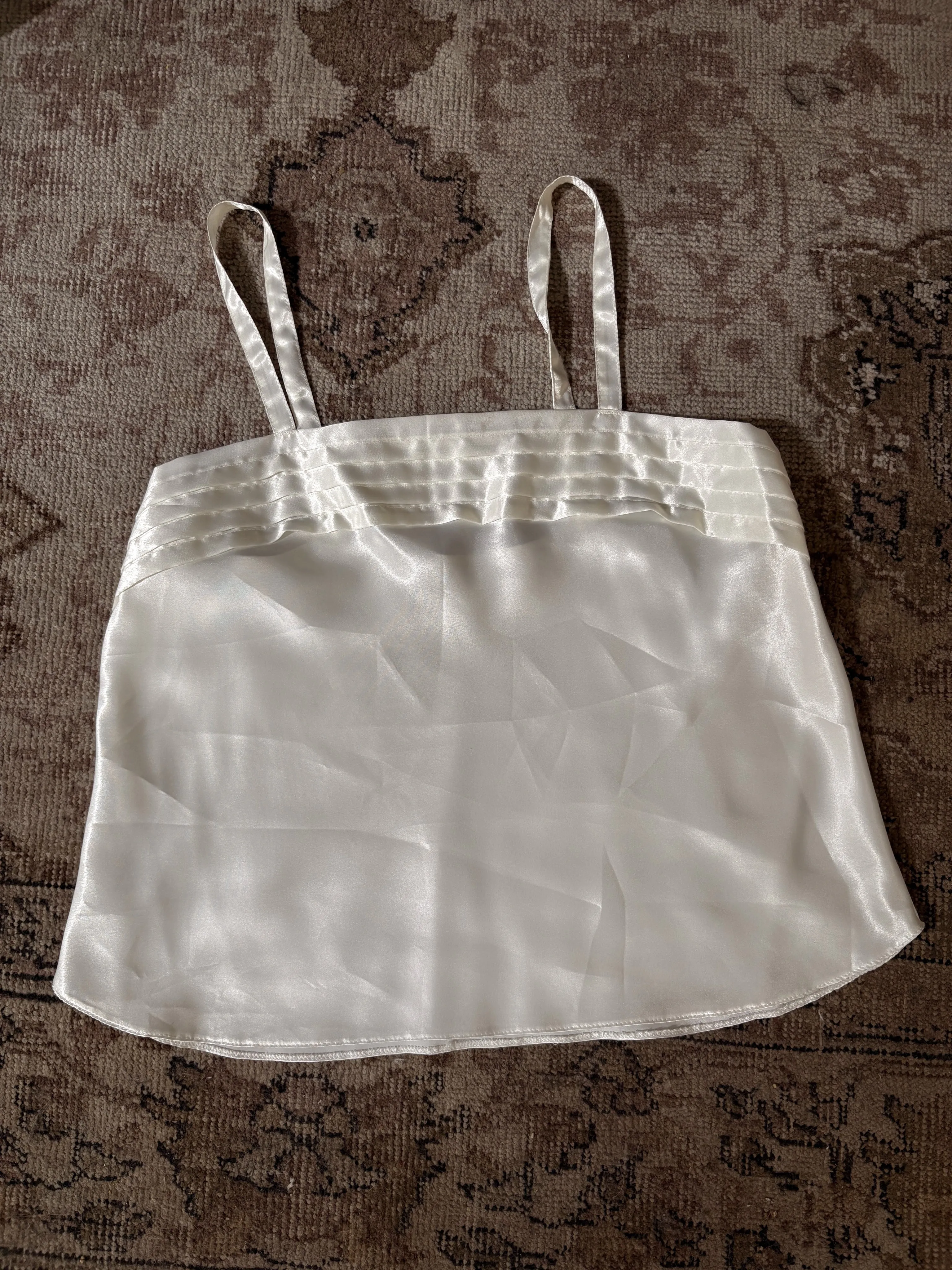 Sacks Vintage Y2K Ivory Satin  Tank Size Large sold by Banks Jewelry product image thumbnail 3