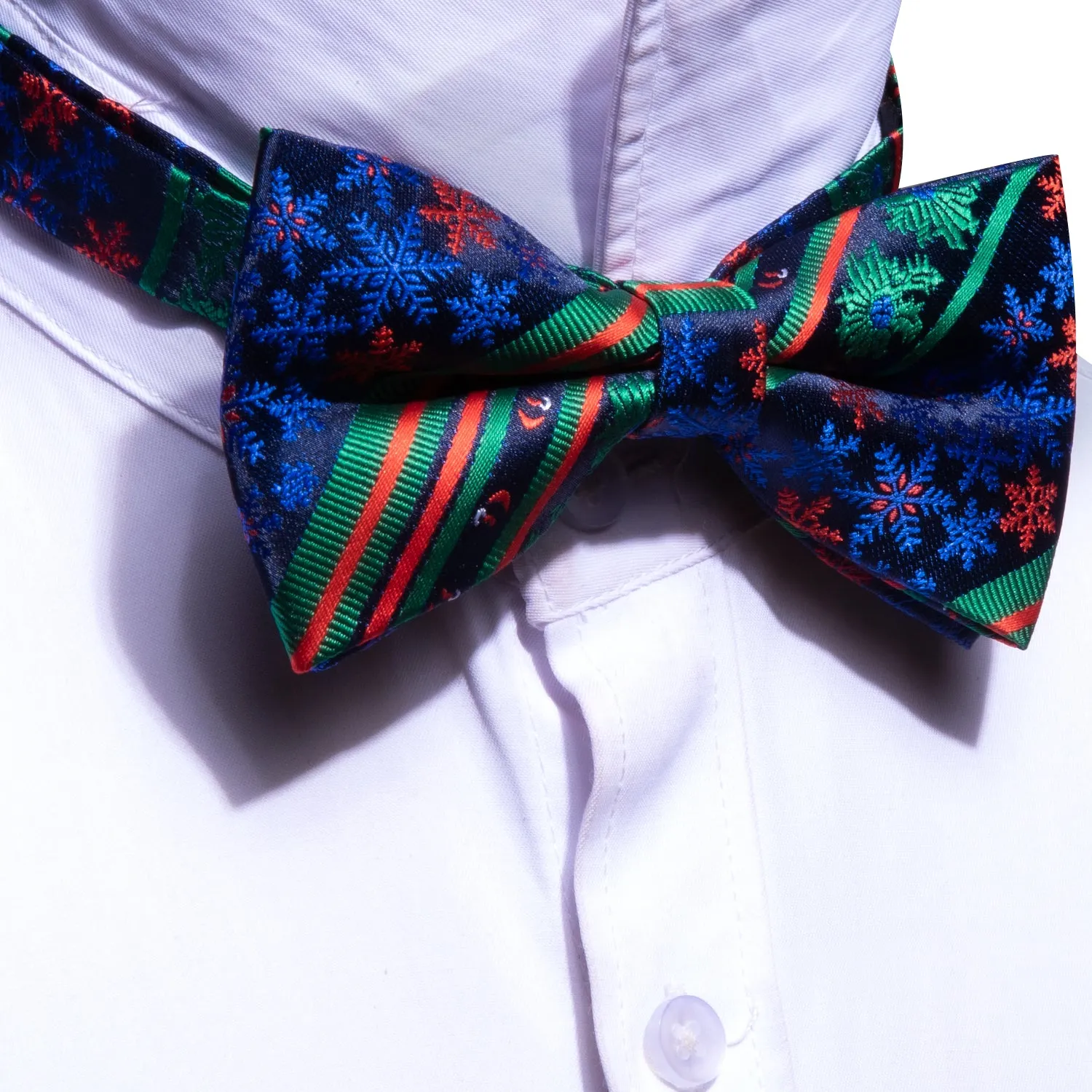 Barry Wang Christmas Blue Green Xmas Pattern Pre Tied Bow Tie Hanky Cufflinks Set sold by Barrywang product image thumbnail 5