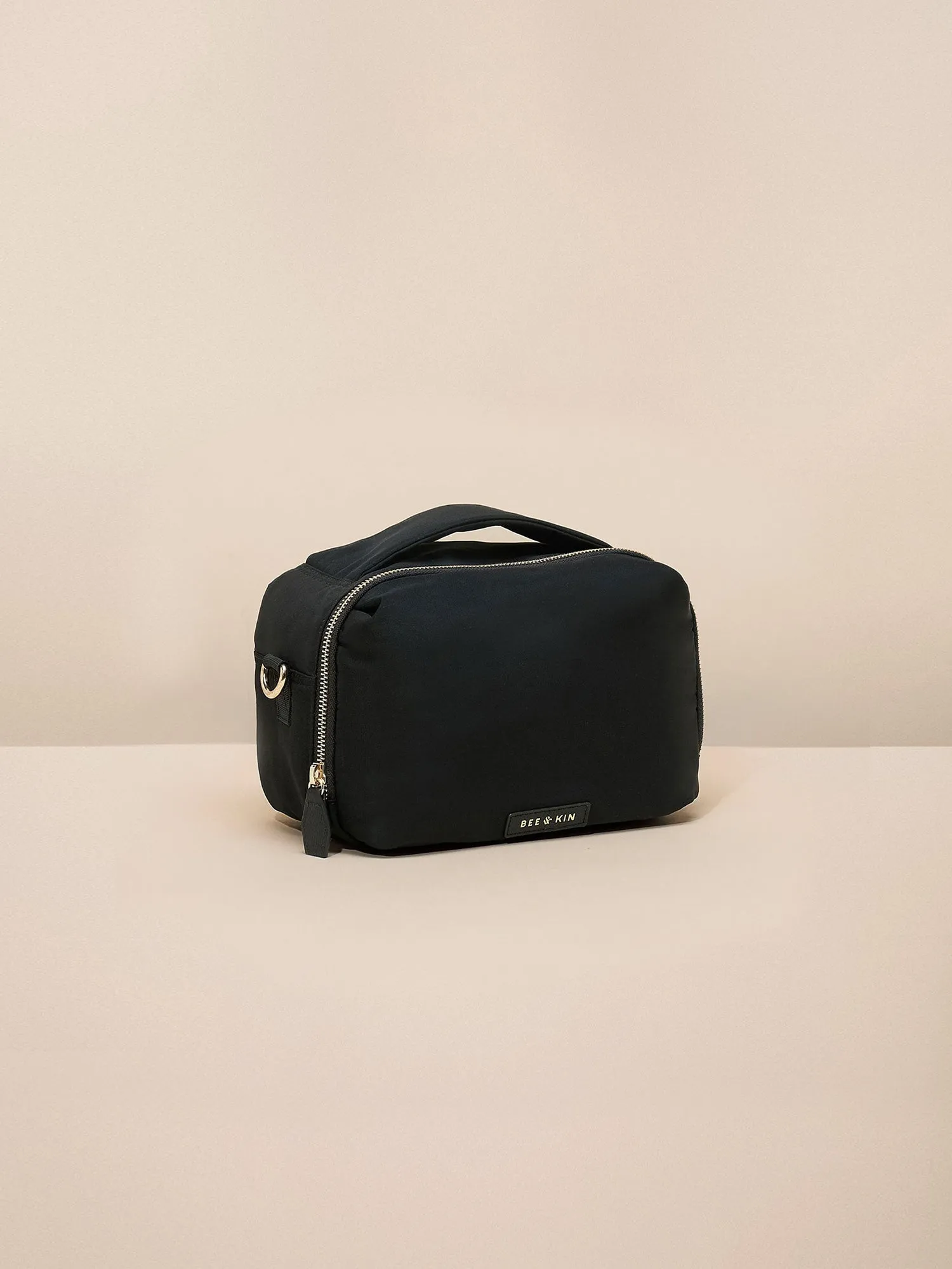 The 4-in-1 Go-Getter Crossbody sold by BEE AND KIN